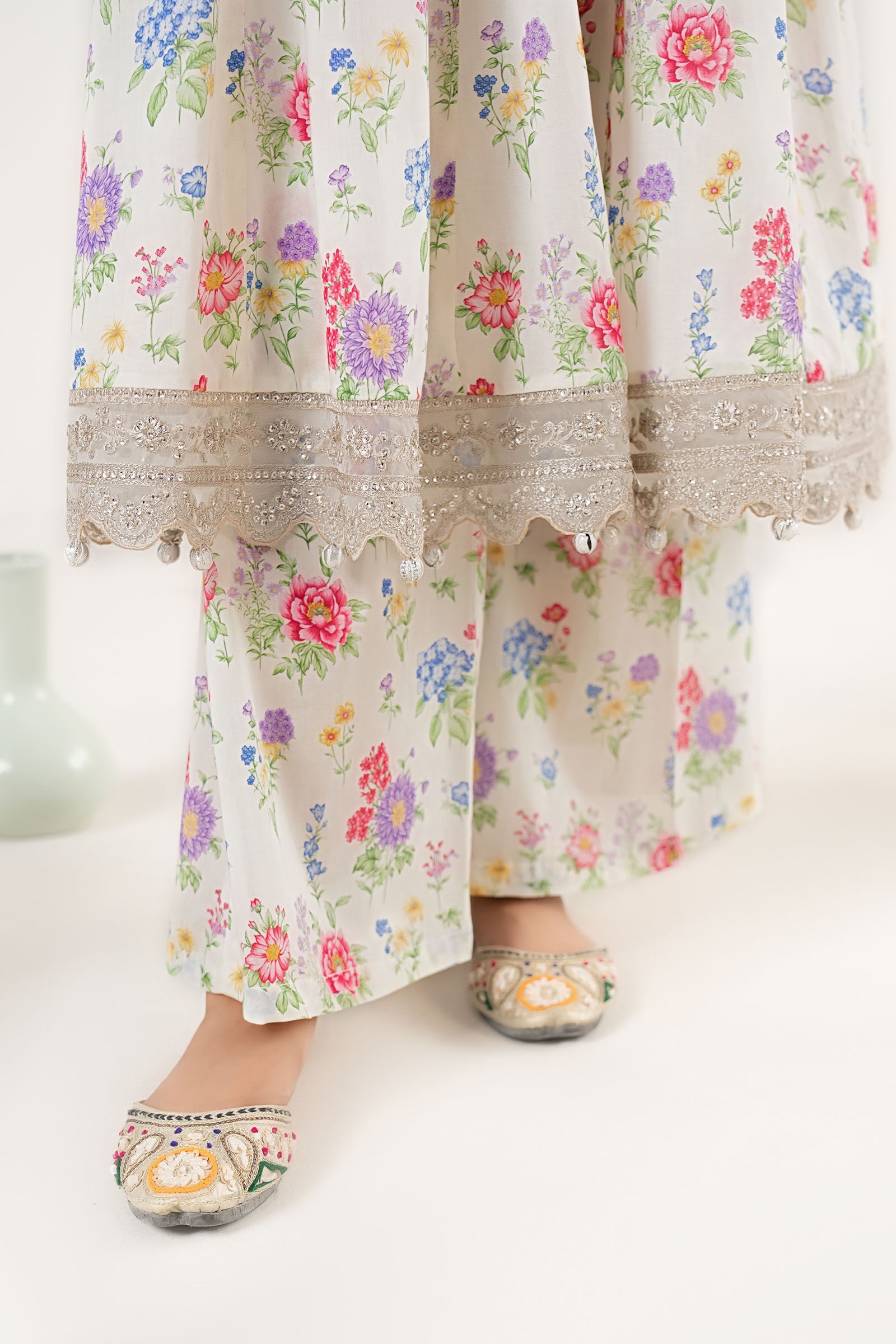 3 Piece Embroidered Lawn Suit
