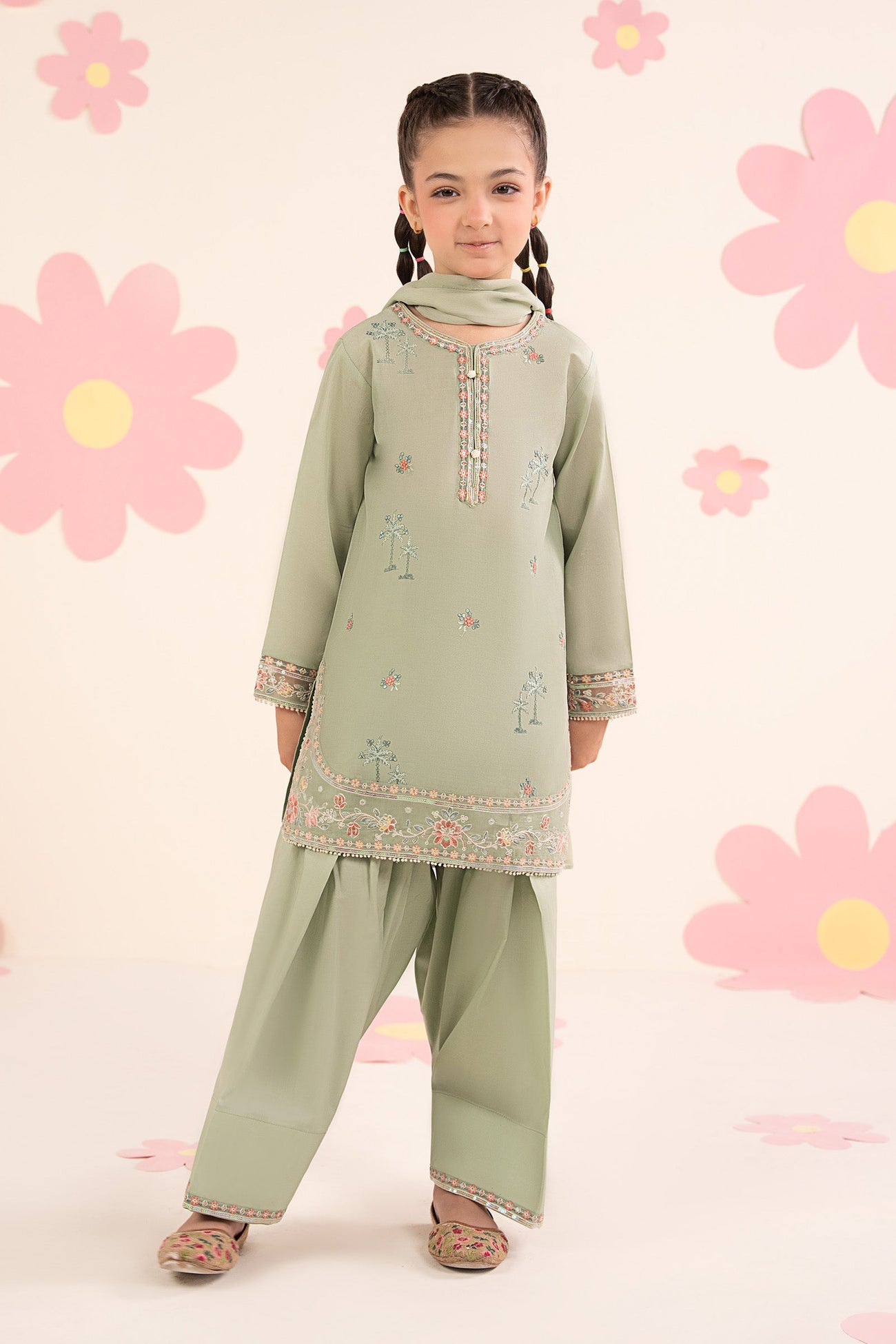 3 Piece Embroidered Lawn Suit