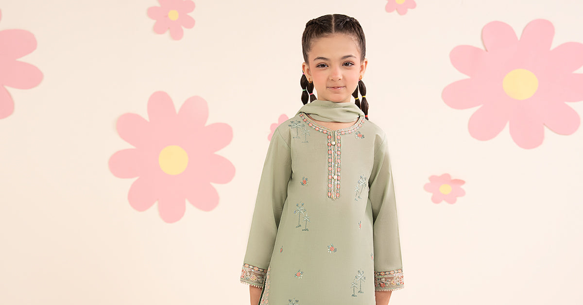 3 Piece Embroidered Lawn Suit