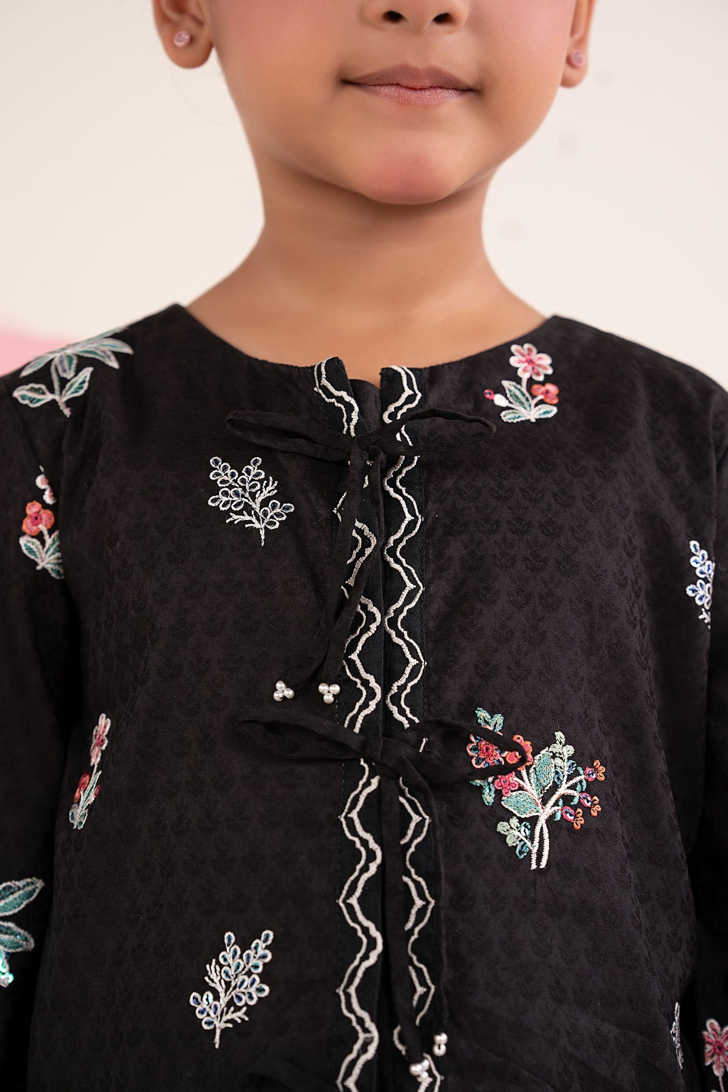 2 Piece Embroidered Dobby Jacquard Suit