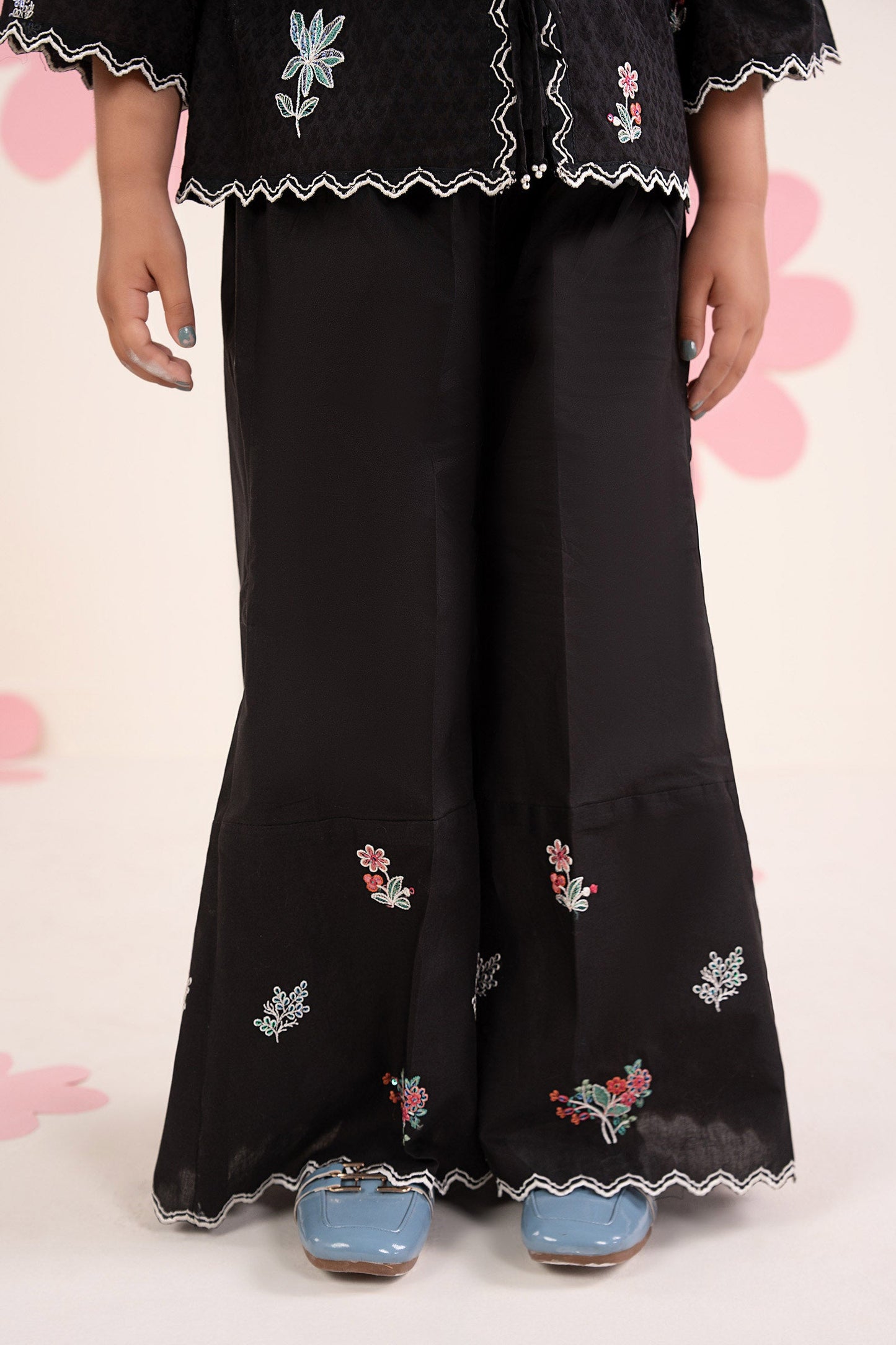 2 Piece Embroidered Dobby Jacquard Suit