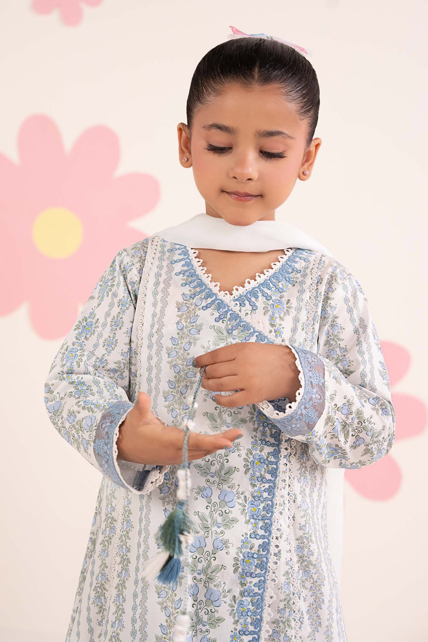 3 Piece Embroidered Lawn Suit