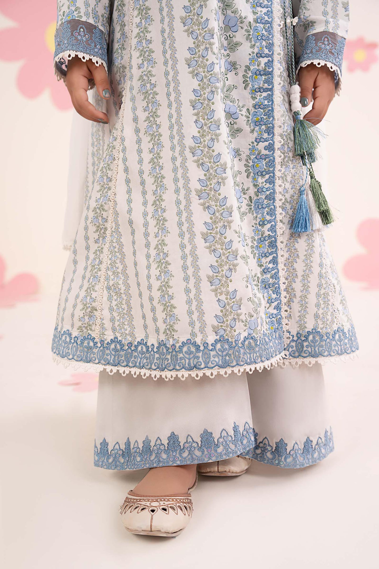 3 Piece Embroidered Lawn Suit