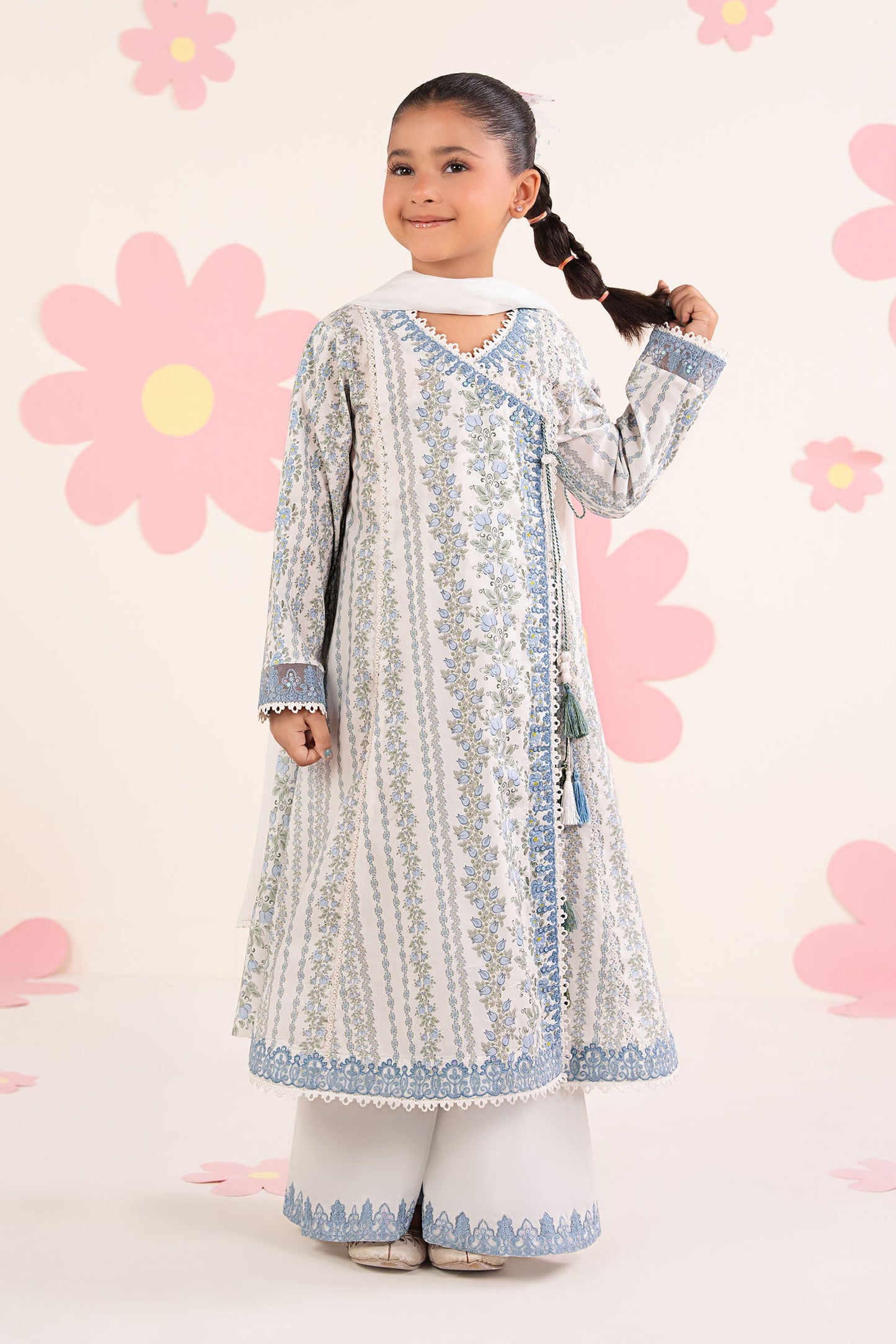 3 Piece Embroidered Lawn Suit