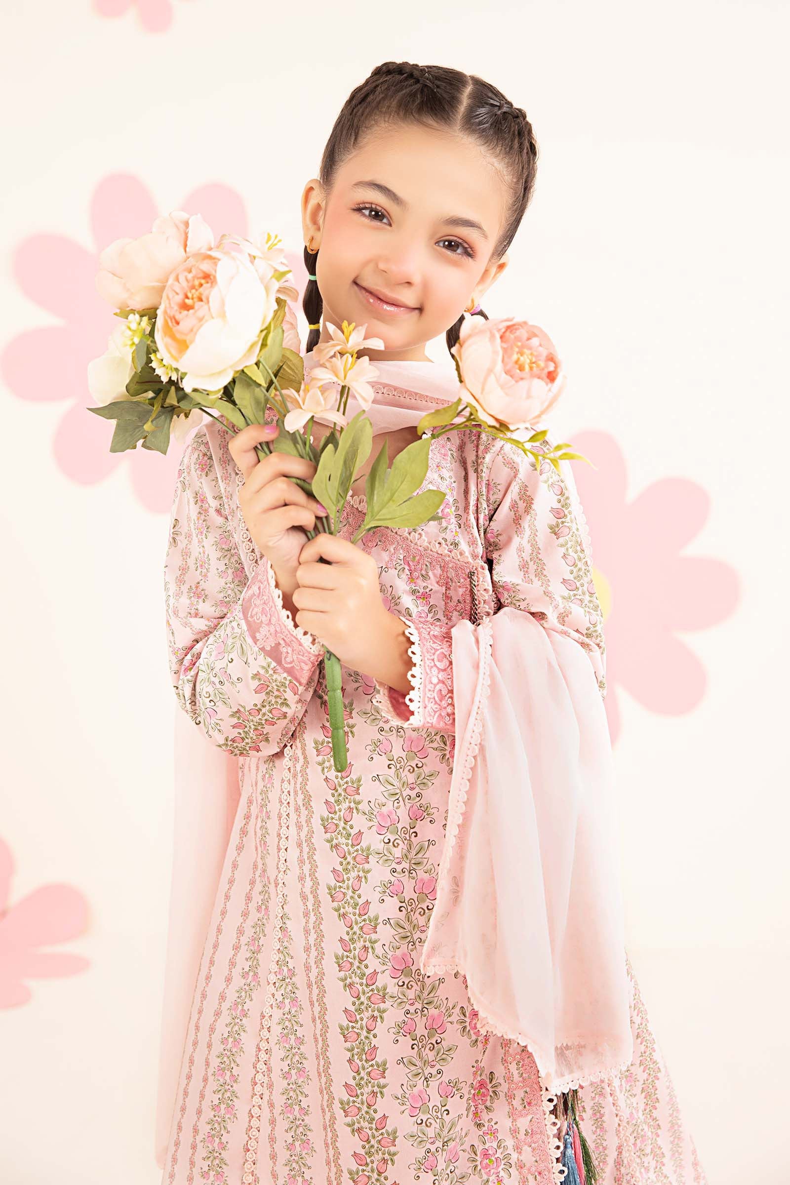 3 Piece Embroidered Lawn Suit