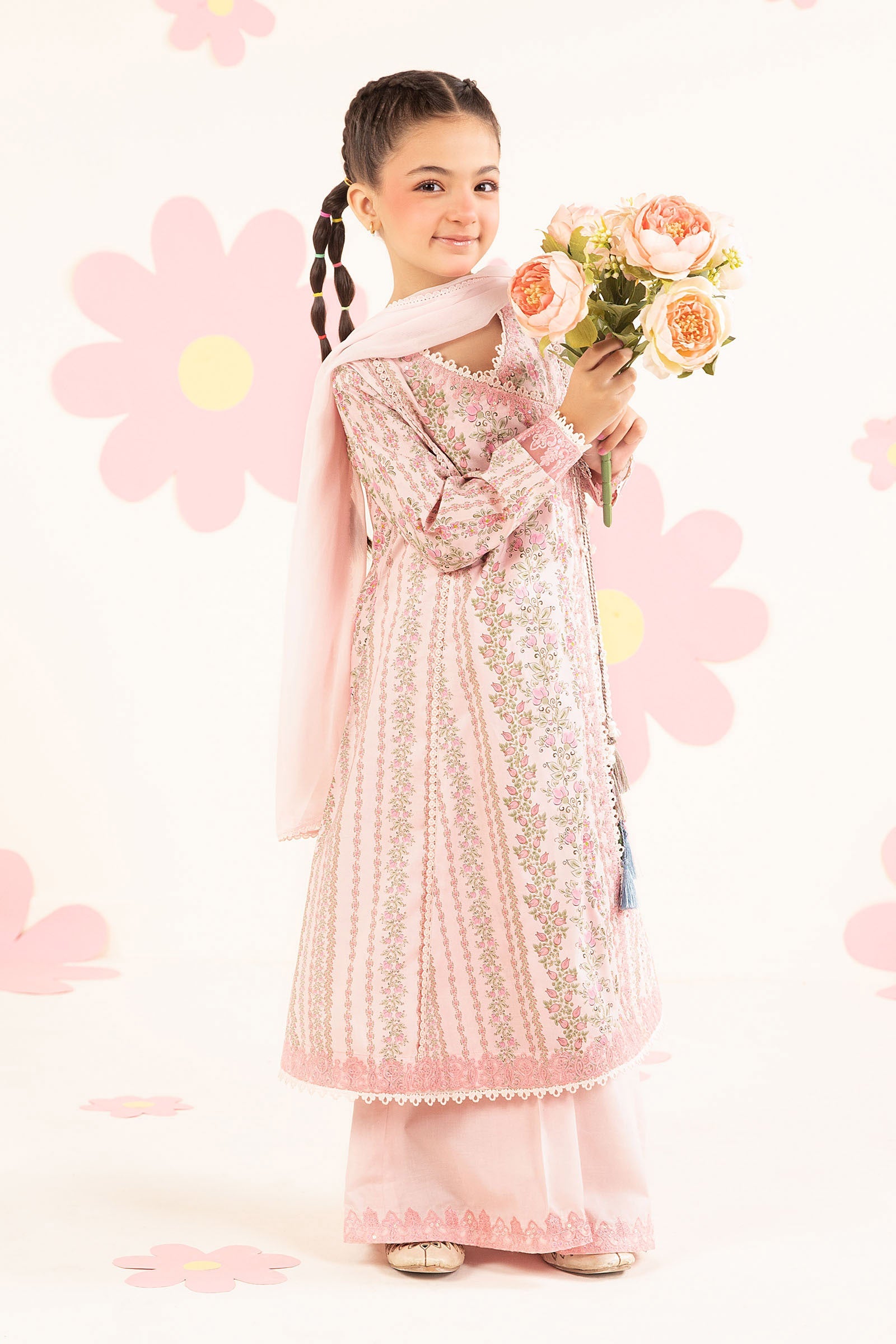 3 Piece Embroidered Lawn Suit