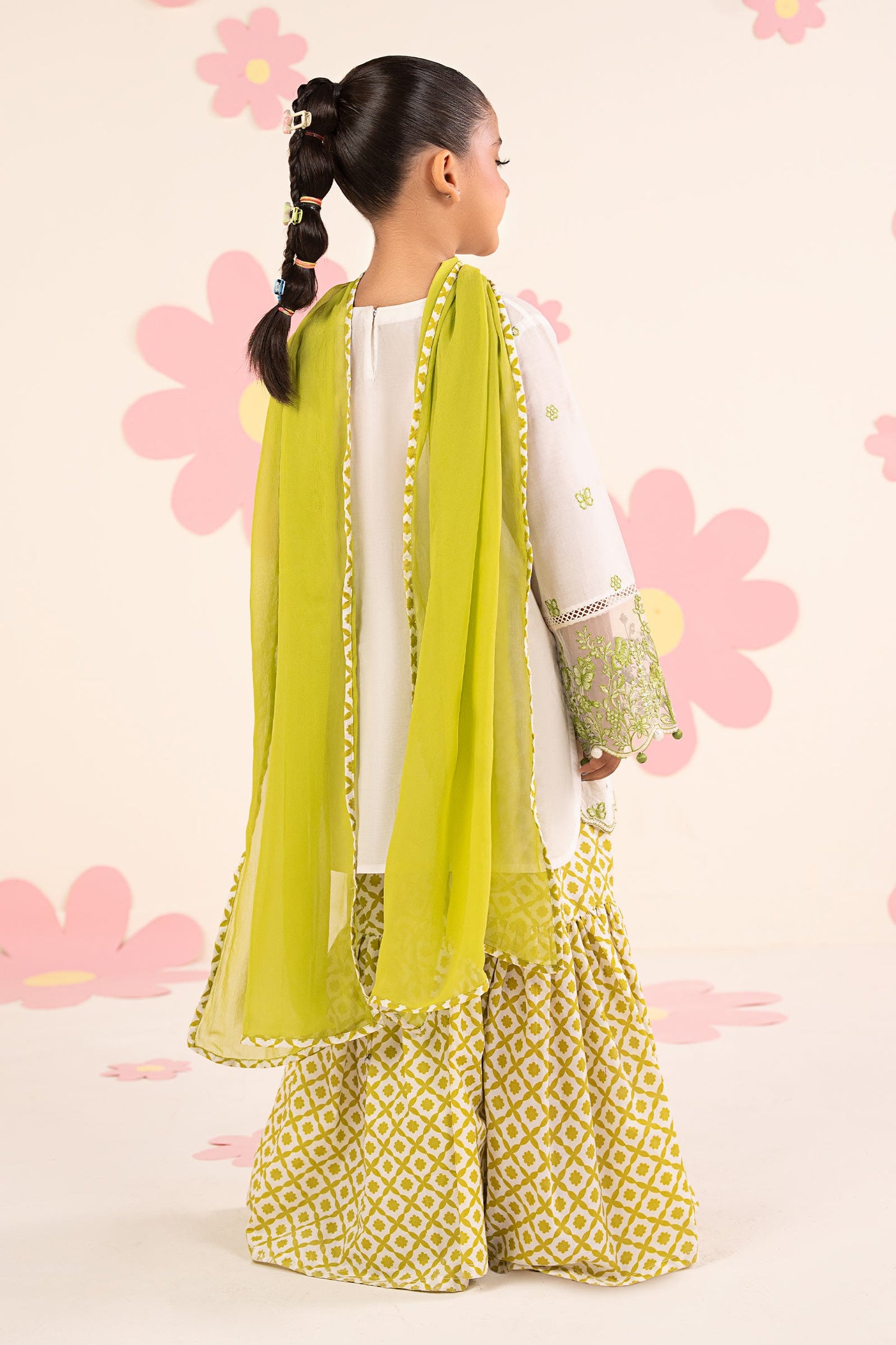 3 Piece Embroidered Lawn Suit