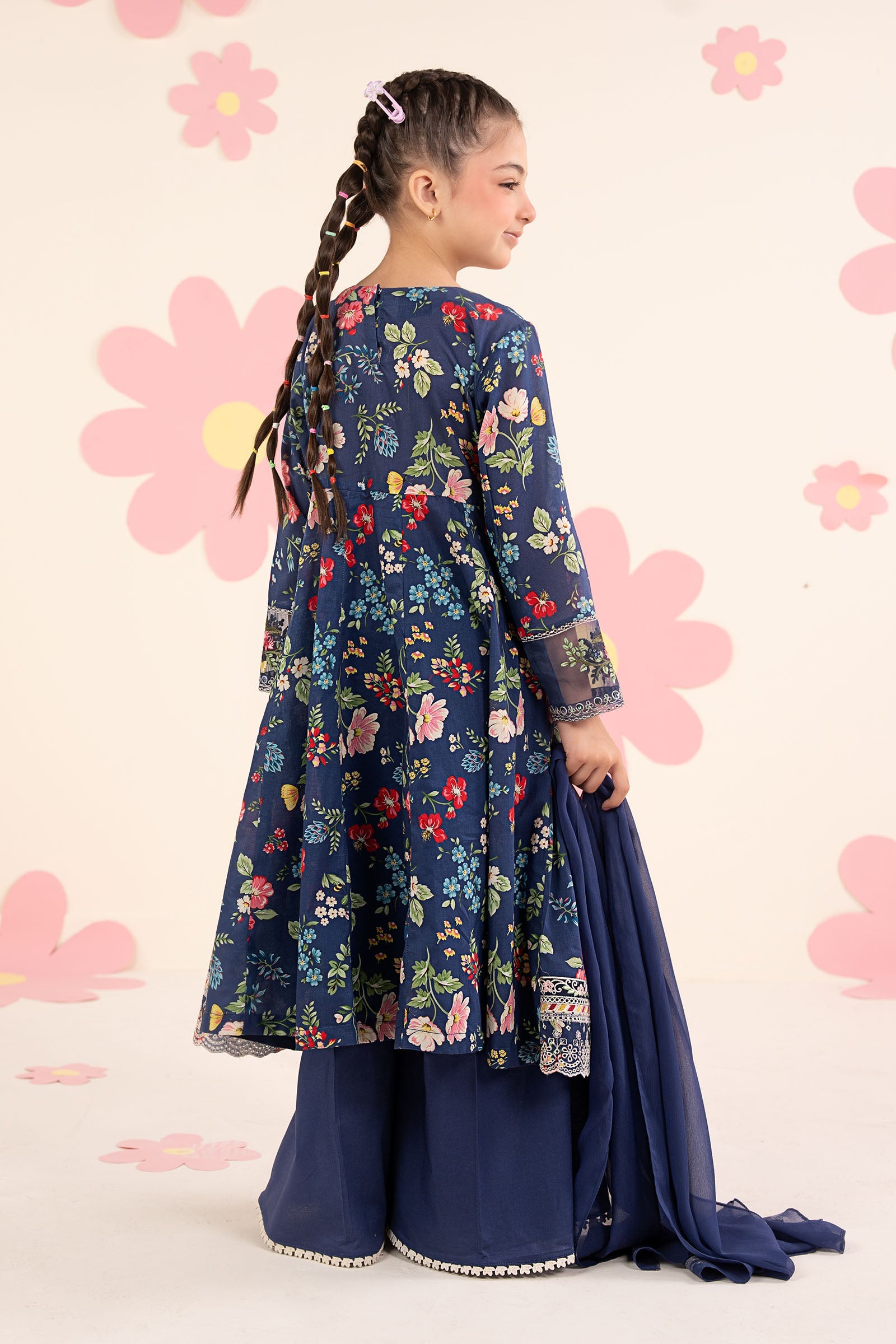 3 Piece Embroidered Lawn Suit