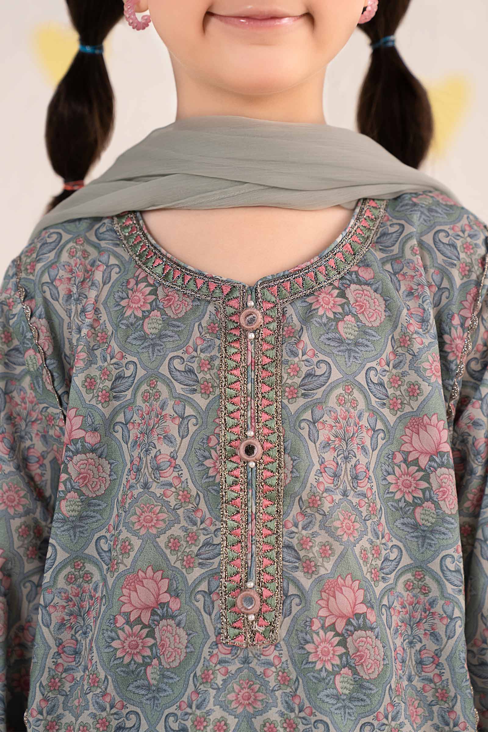 3 Piece Embroidered Lawn Suit
