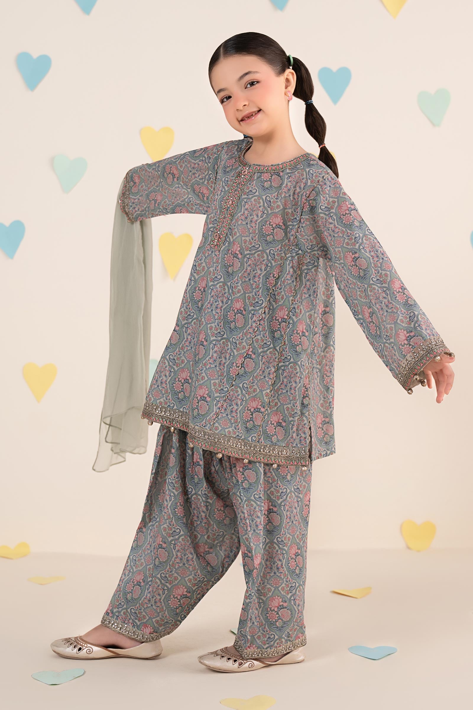 3 Piece Embroidered Lawn Suit