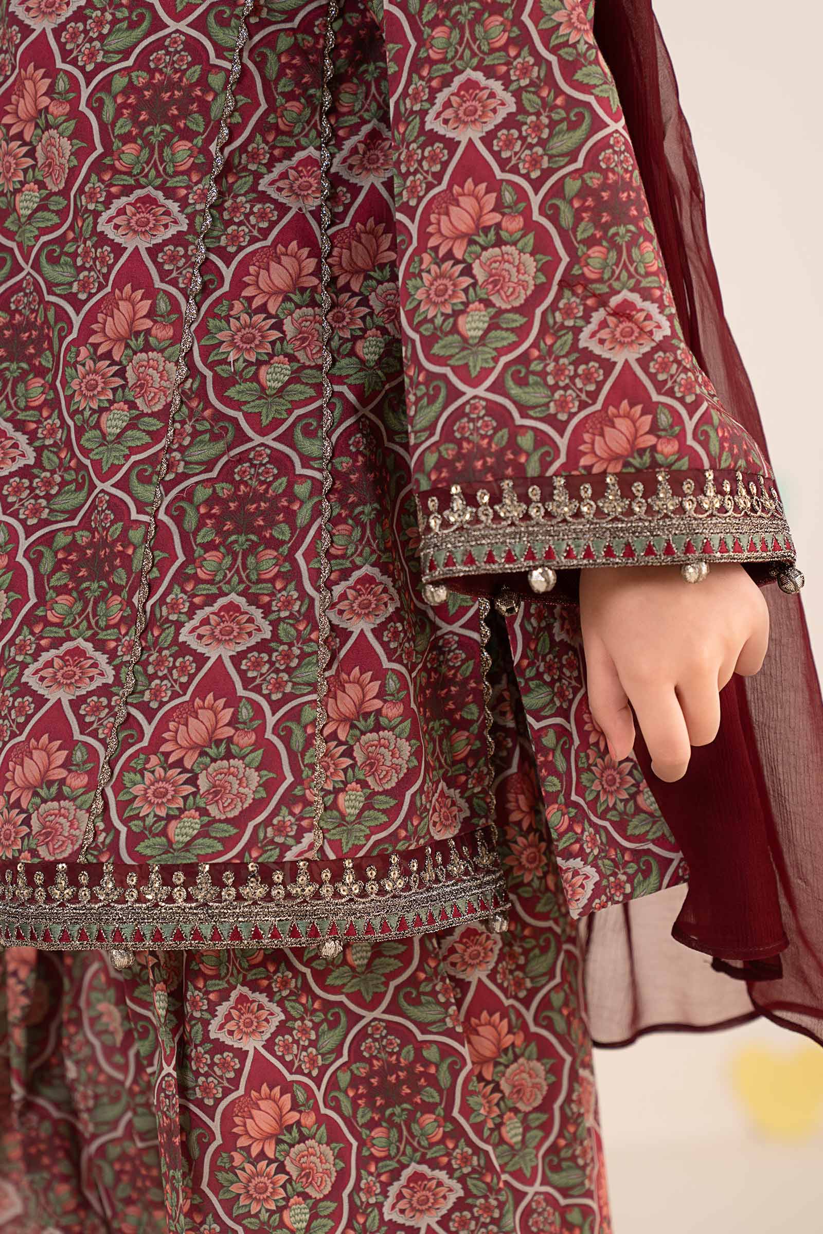 3 Piece Embroidered Lawn Suit