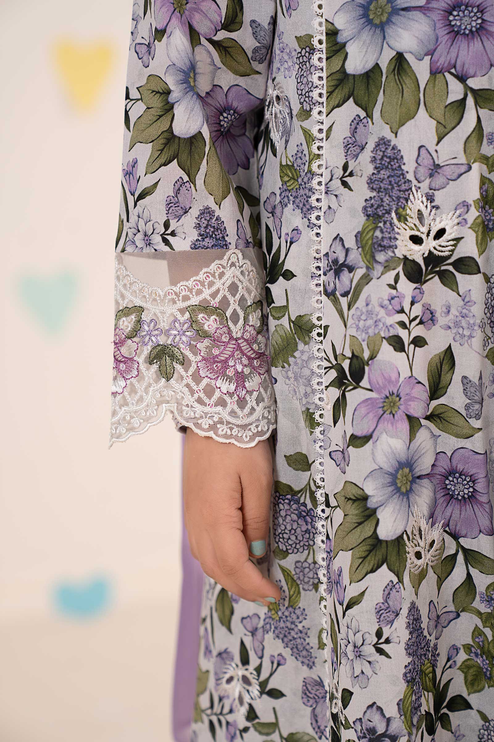 3 Piece Embroidered Lawn Suit