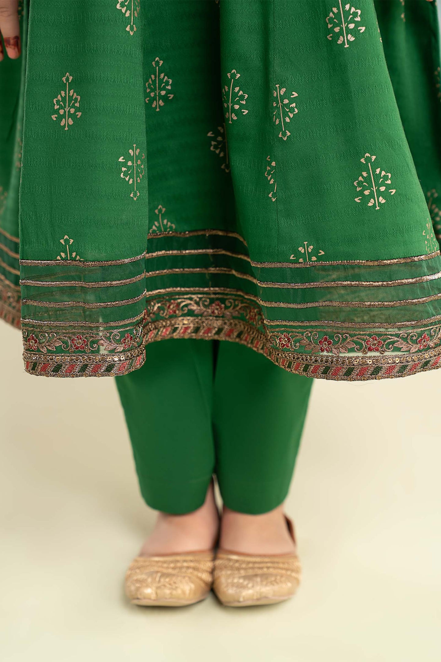 2 Piece Embroidered Lawn Suit