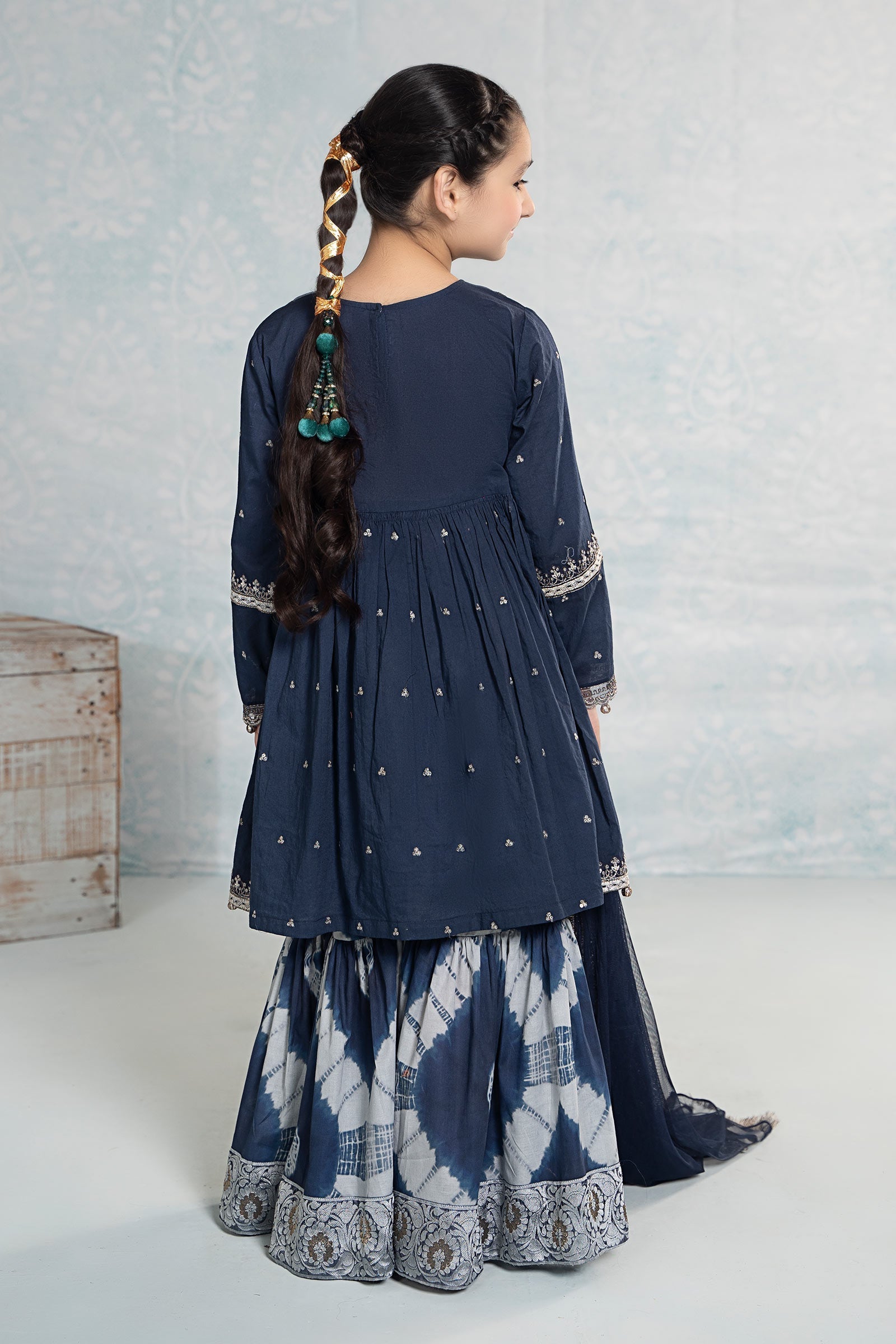 3 Piece Embroidered Lawn Suit