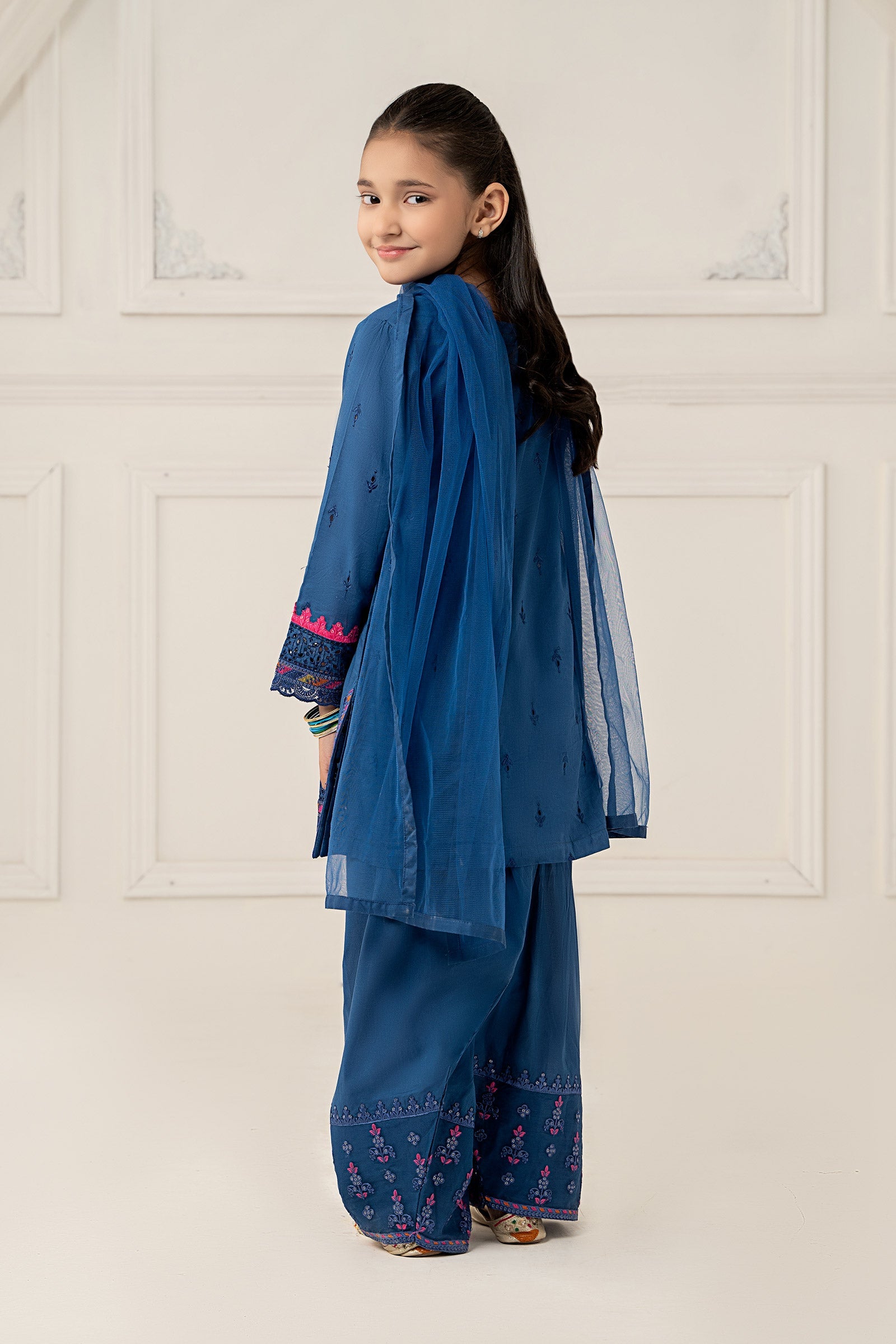 3 Piece Embroidered Lawn Suit