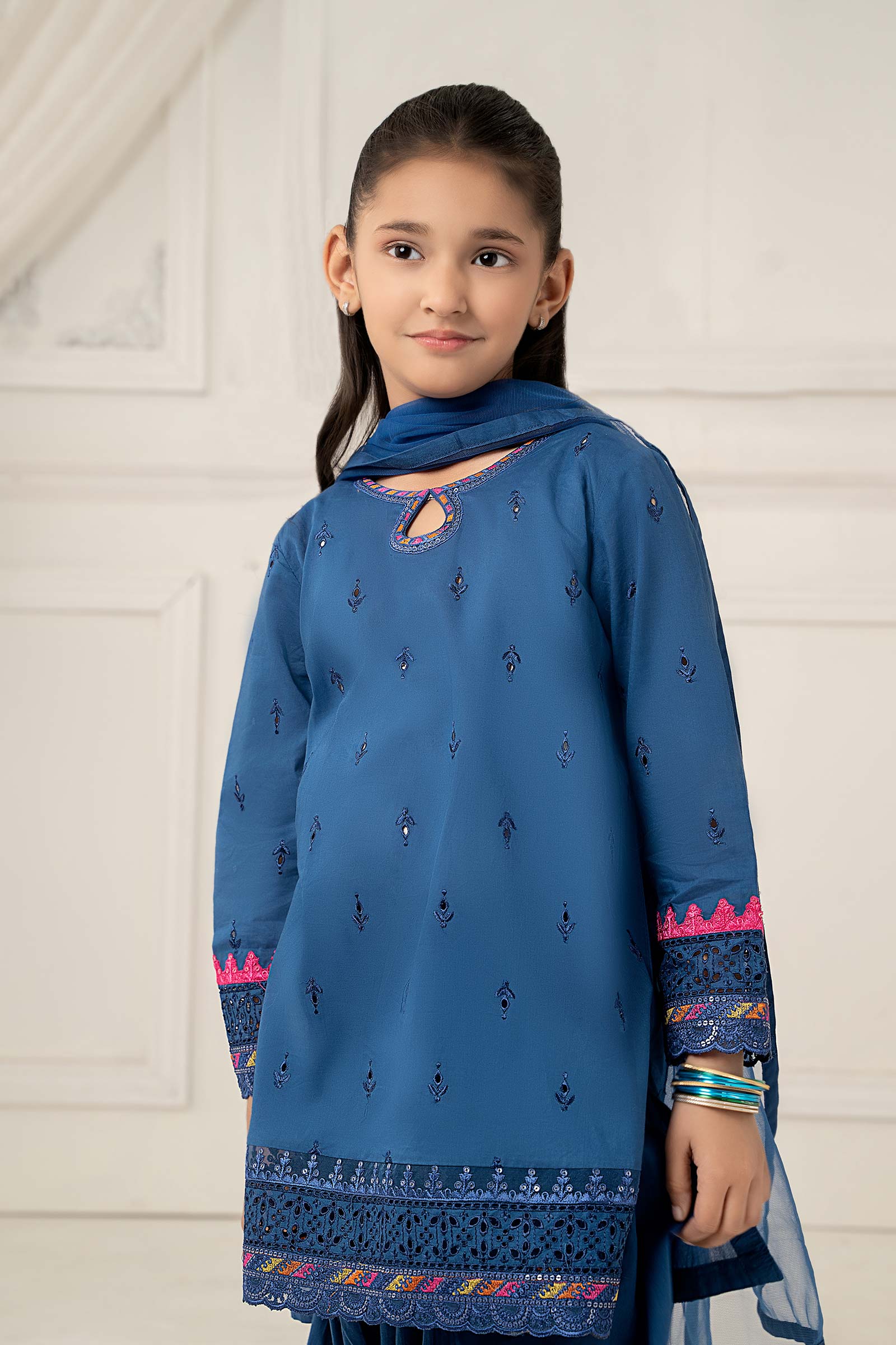 3 Piece Embroidered Lawn Suit