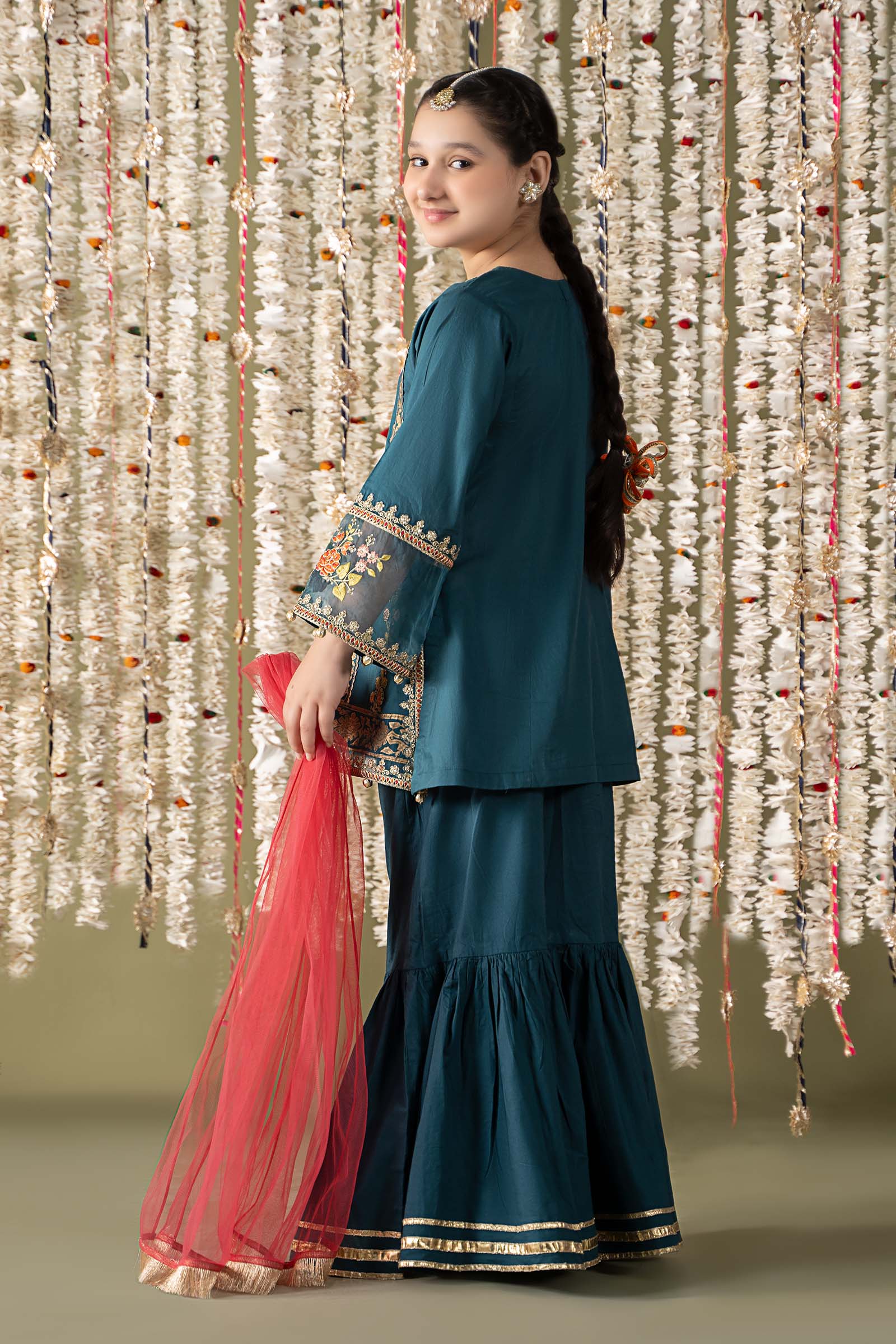 3 Piece Embroidered Lawn Suit