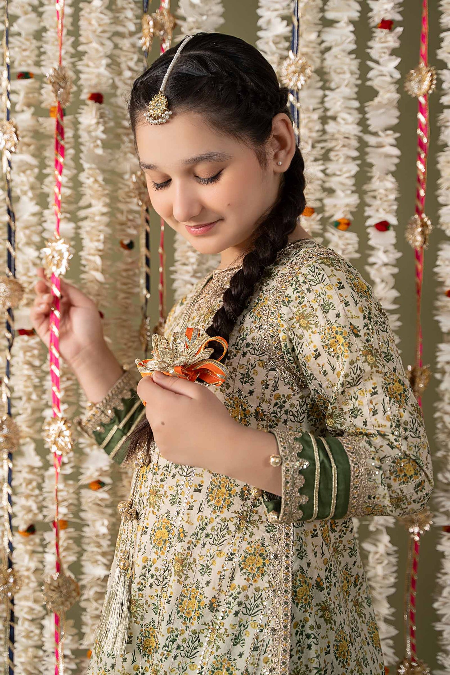 3 Piece Embroidered Lawn Suit
