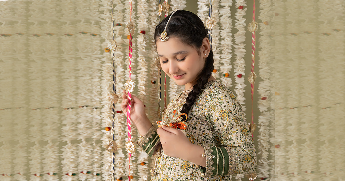 3 Piece Embroidered Lawn Suit