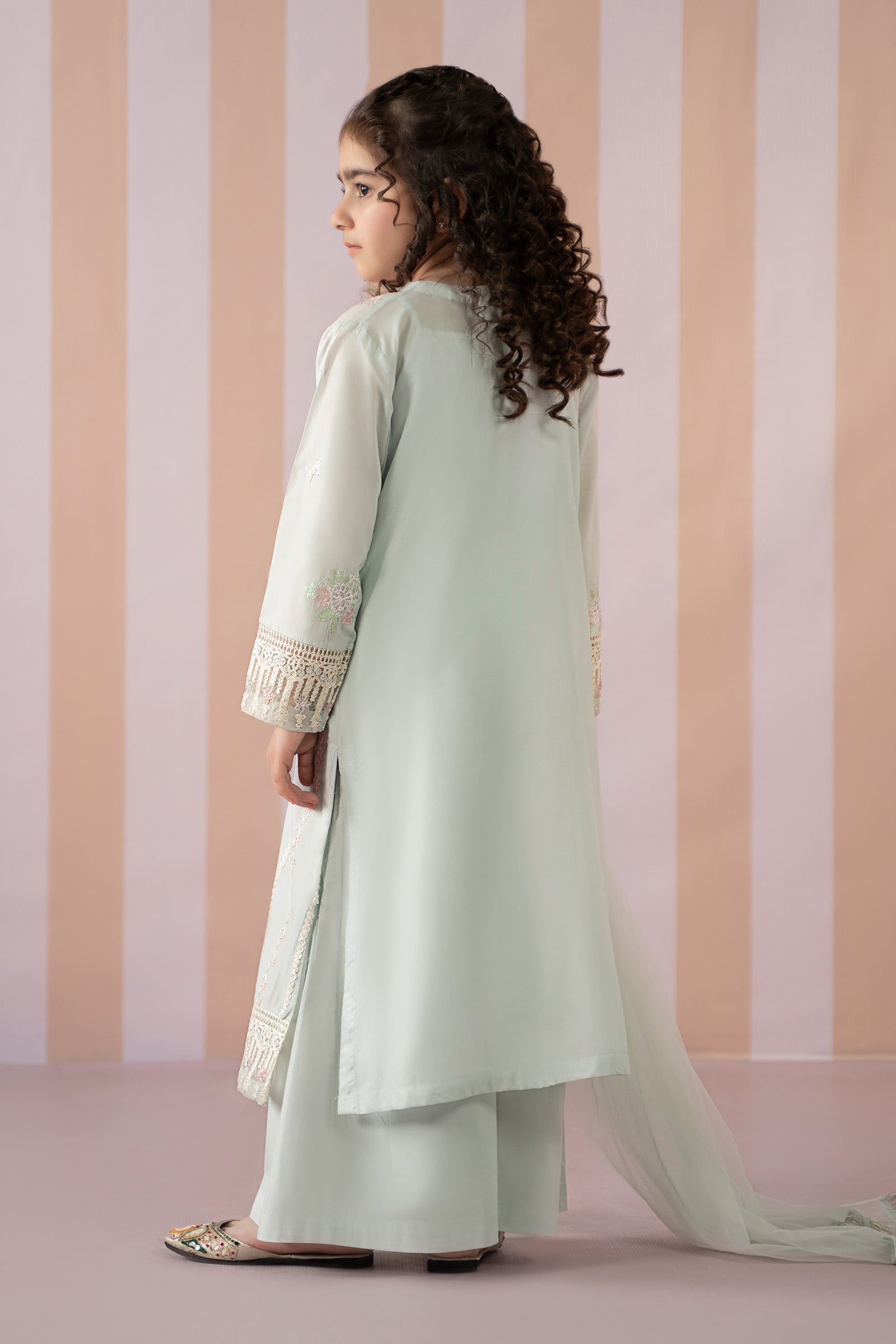 3 Piece Embroidered Lawn Suit