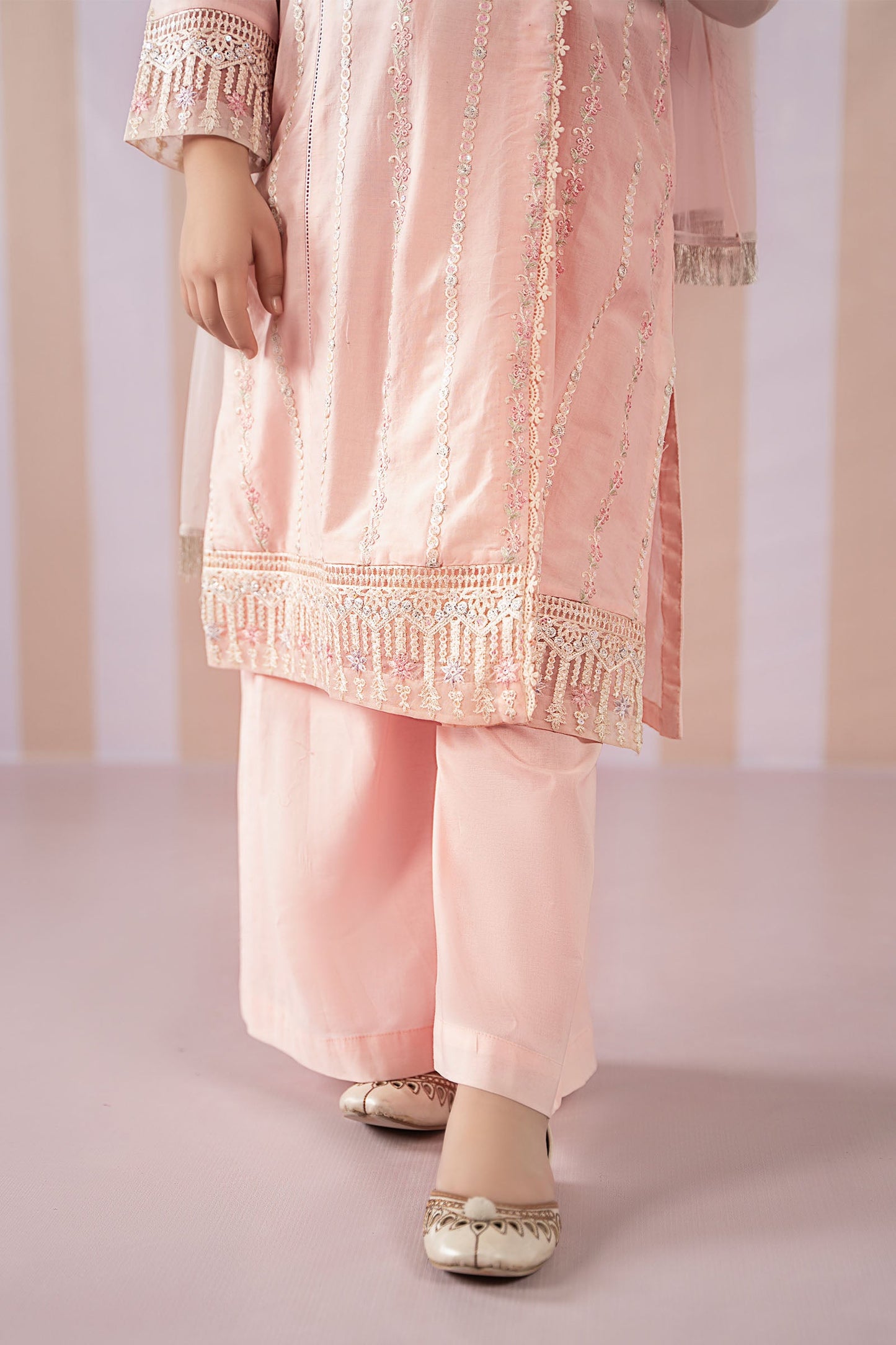 3 Piece Embroidered Lawn Suit