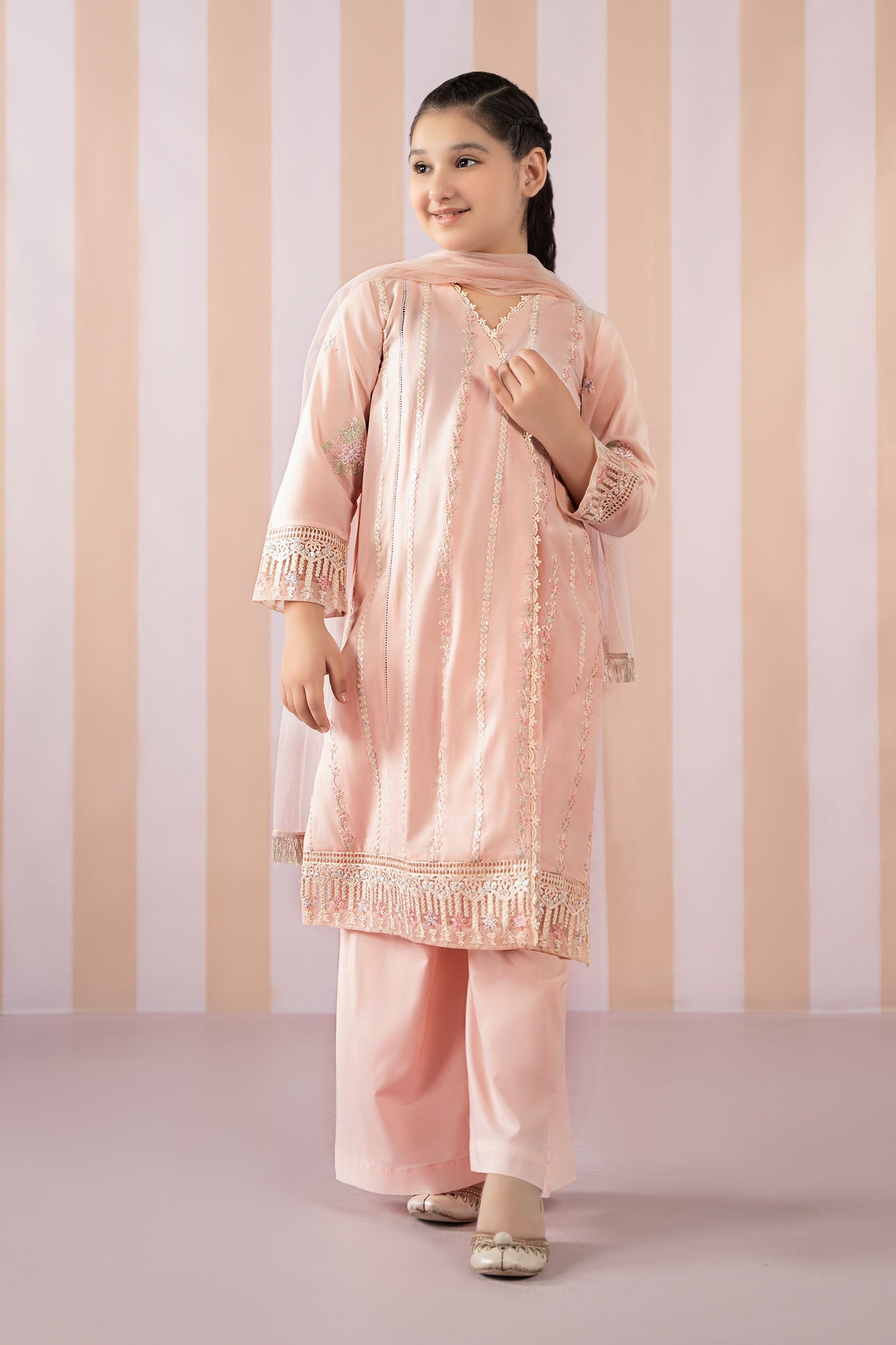 3 Piece Embroidered Lawn Suit