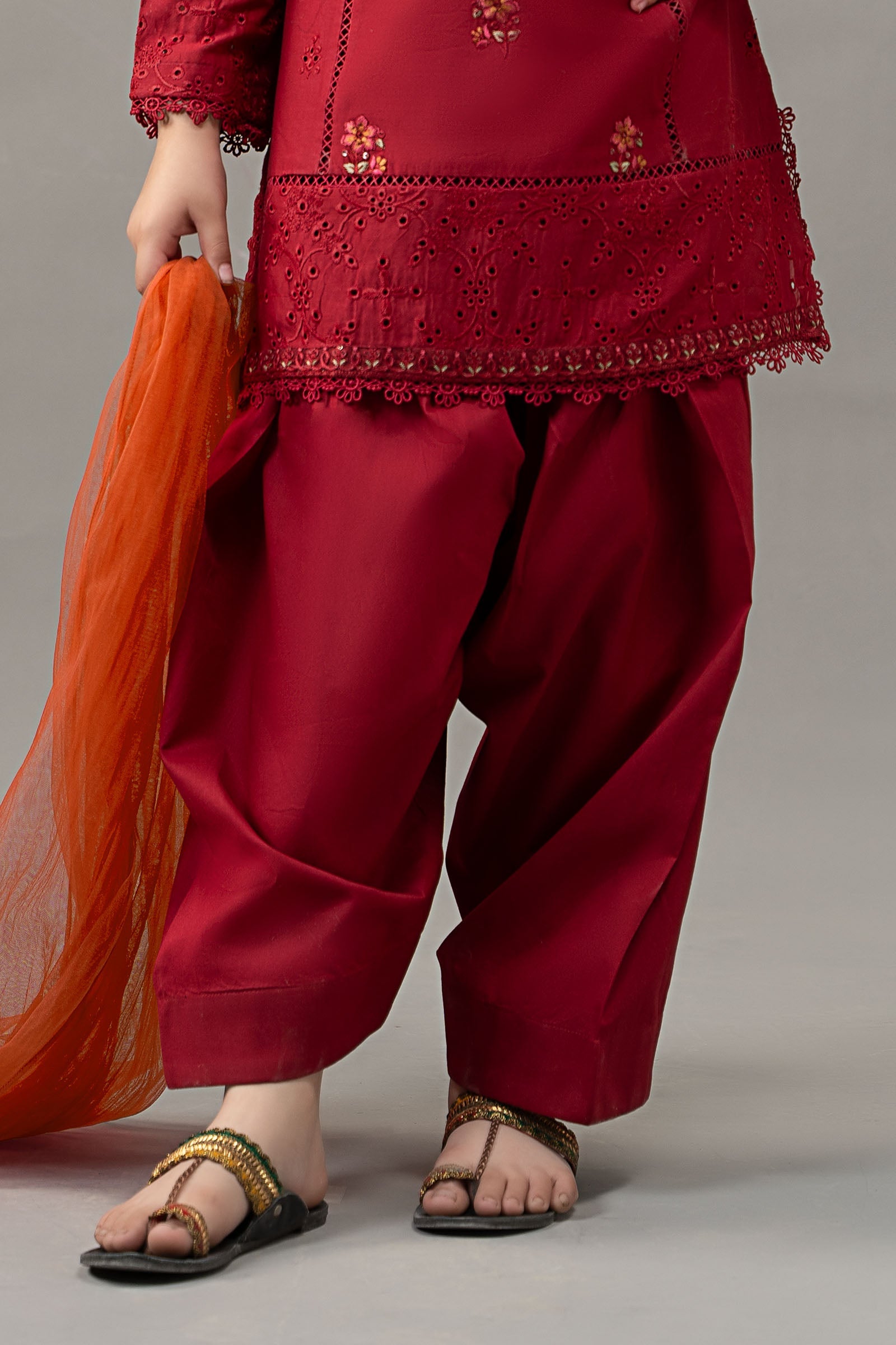 3 Piece Embroidered Lawn Suit