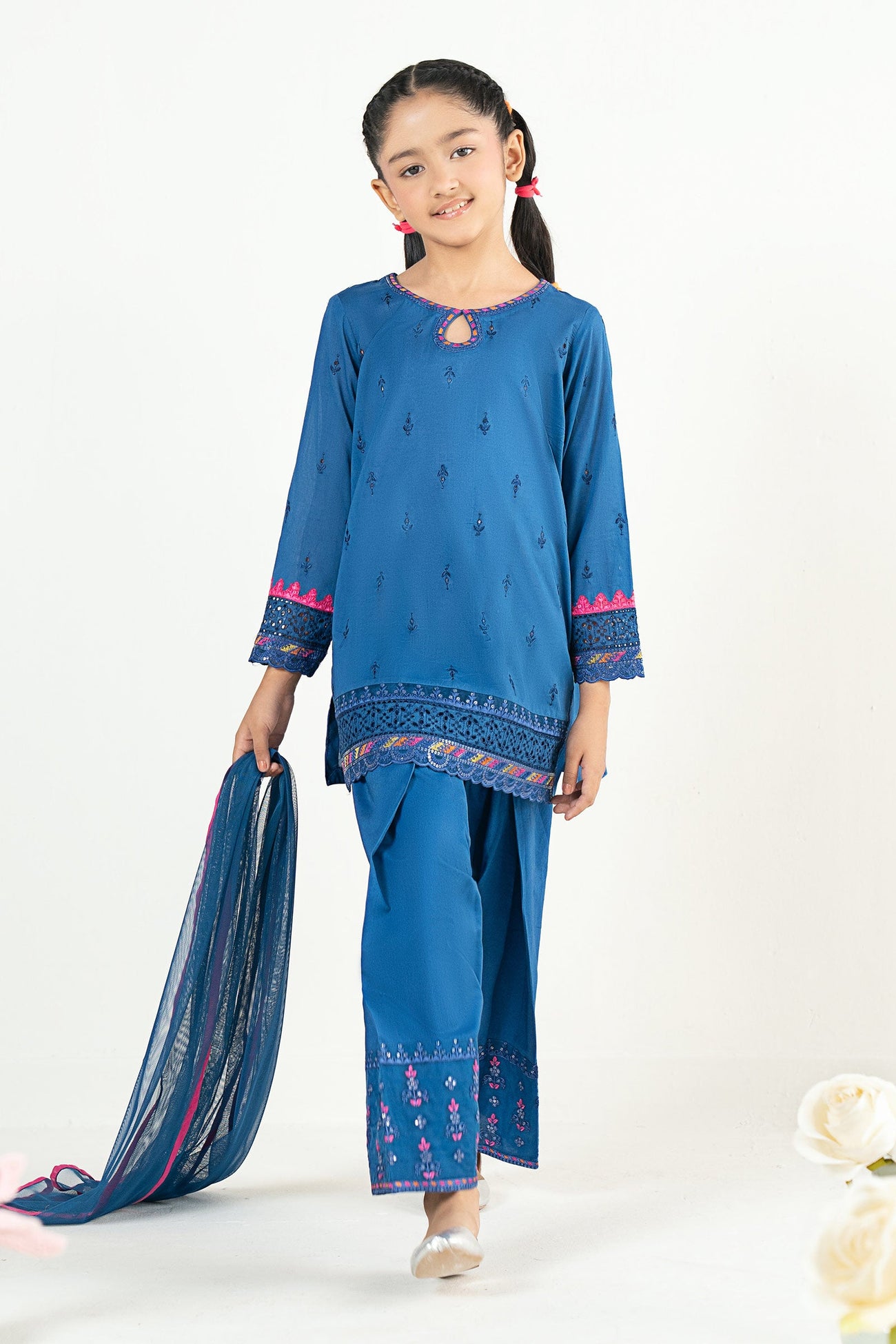 3 Piece Embroidered Lawn Suit