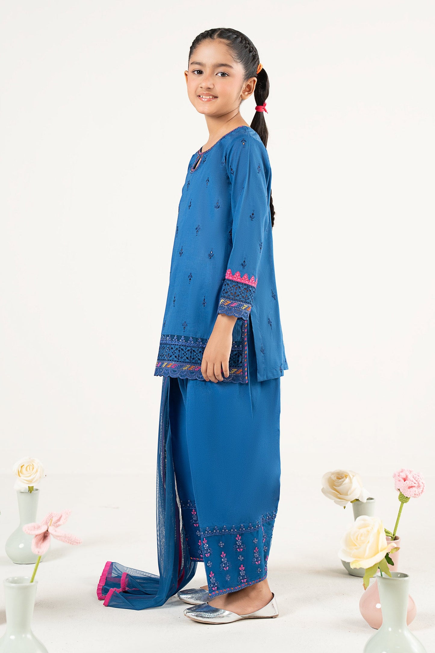 3 Piece Embroidered Lawn Suit