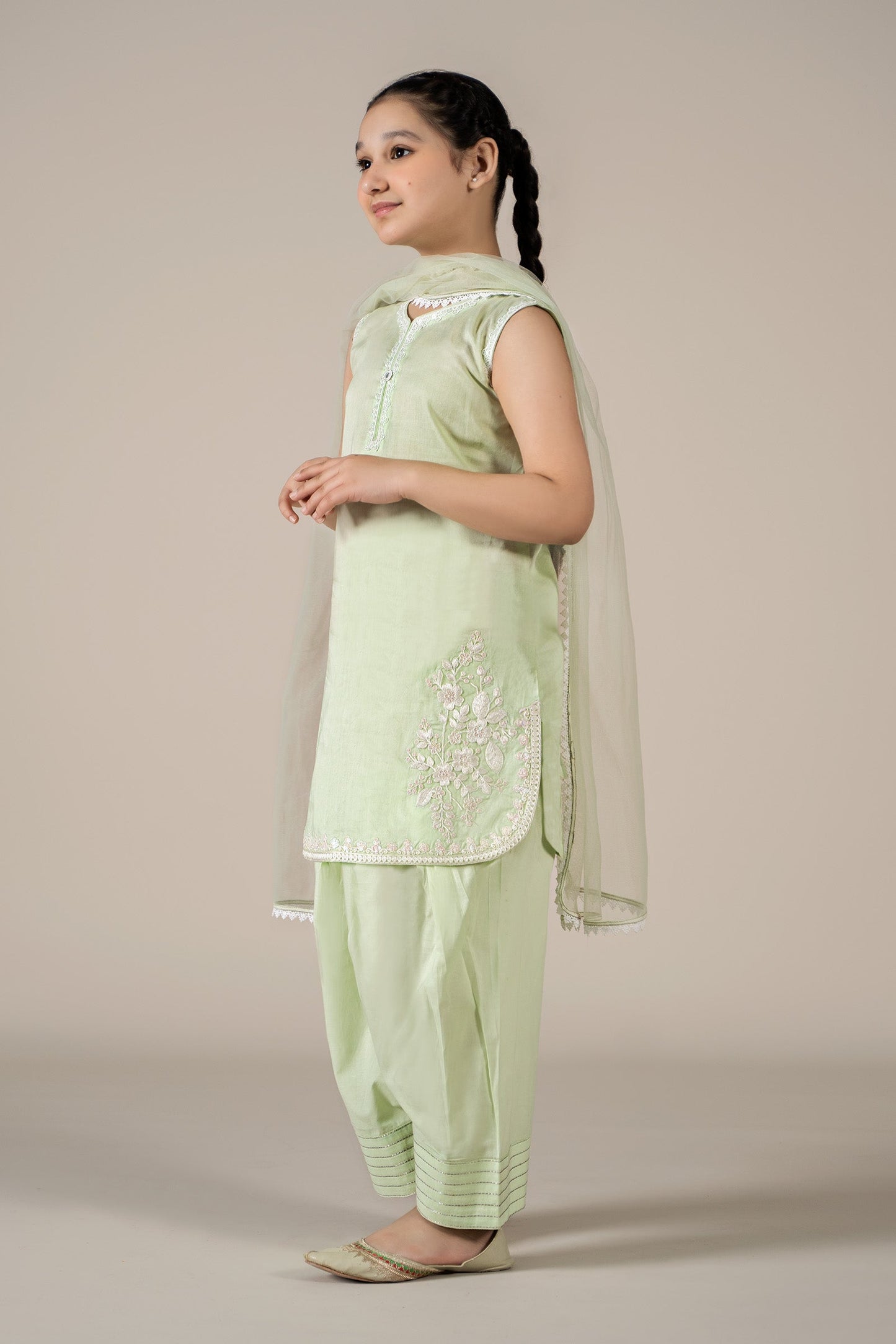 3 Piece Embroidered Lawn Suit