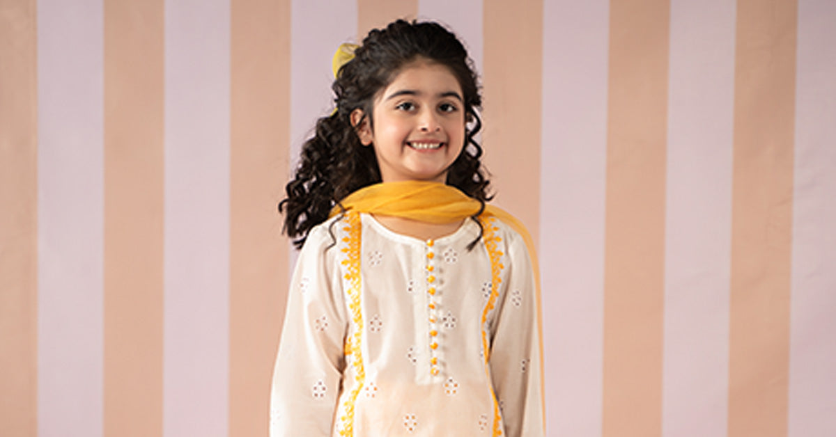 3 Piece Embroidered Lawn Suit