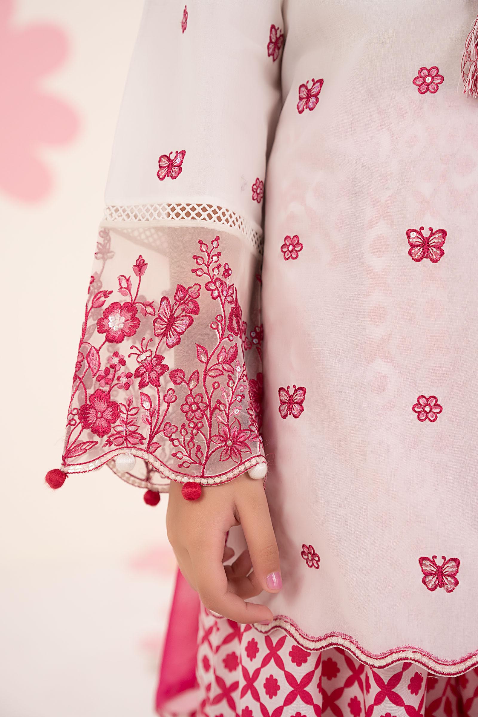 3 Piece Embroidered Lawn Suit
