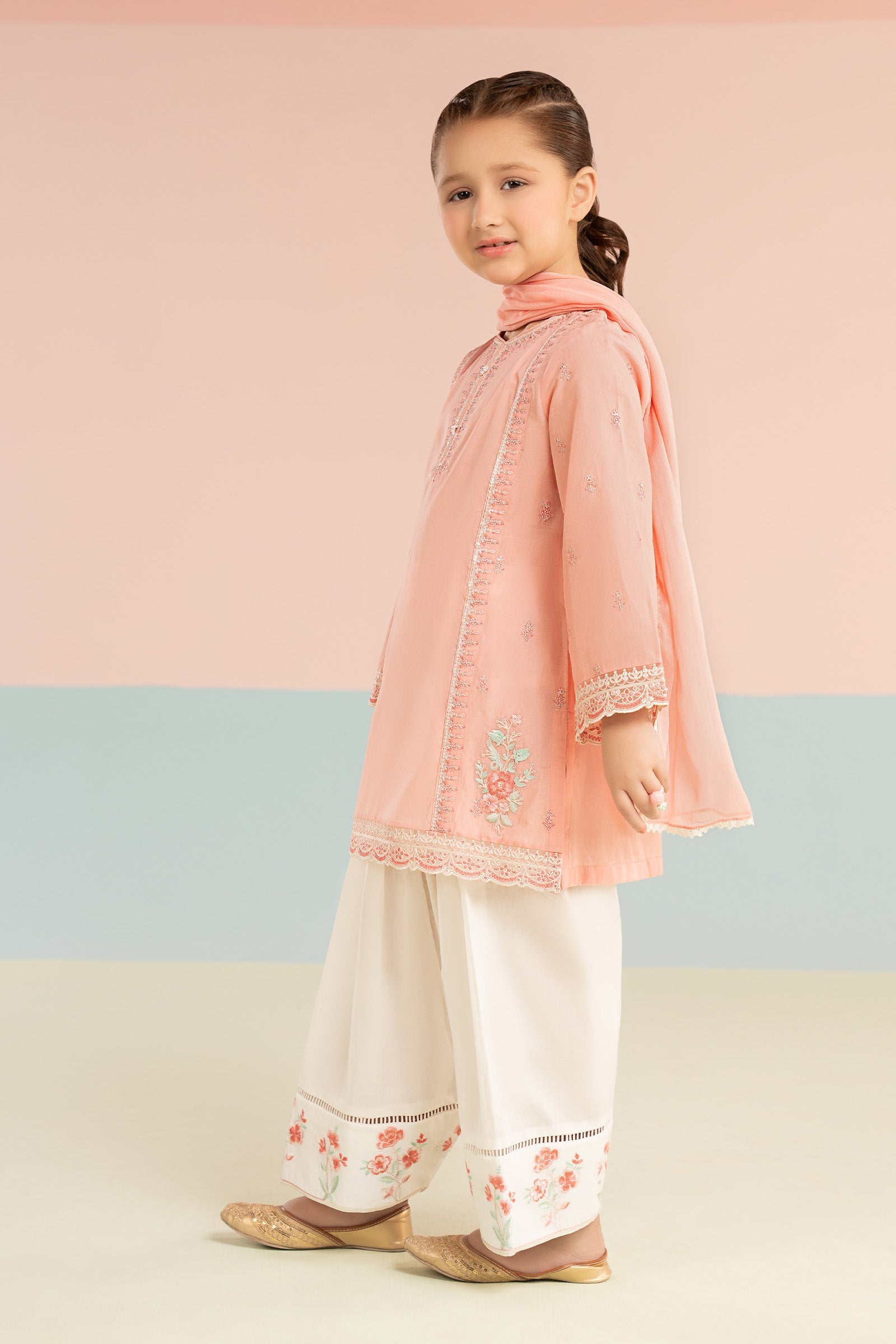 3 Piece Embroidered Lawn Suit