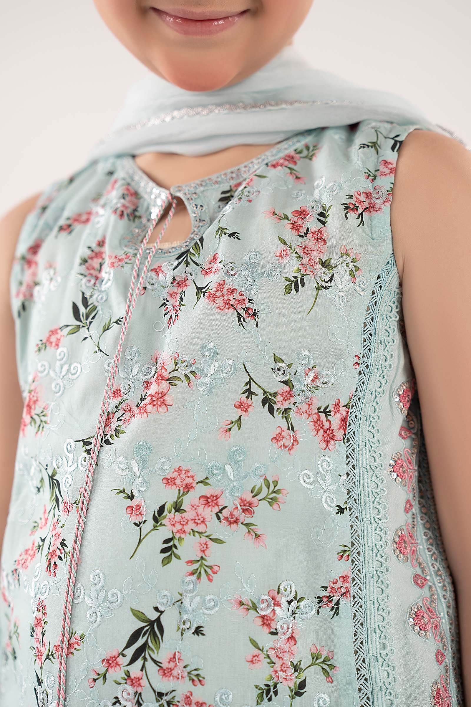 3 Piece Embroidered Lawn Suit