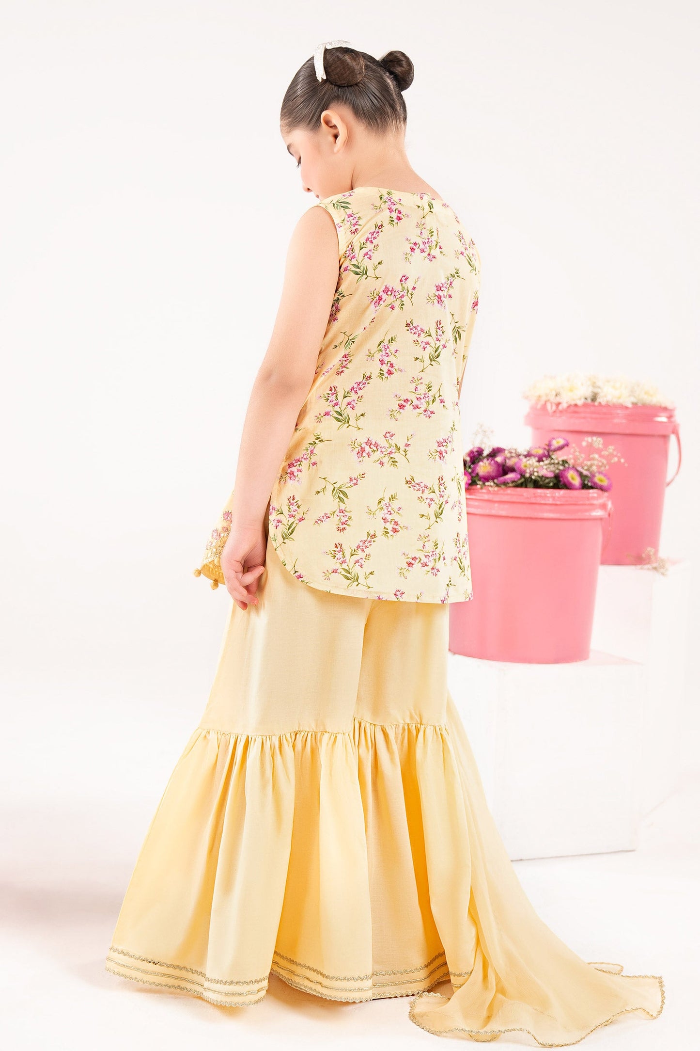 3 Piece Embroidered Lawn Suit