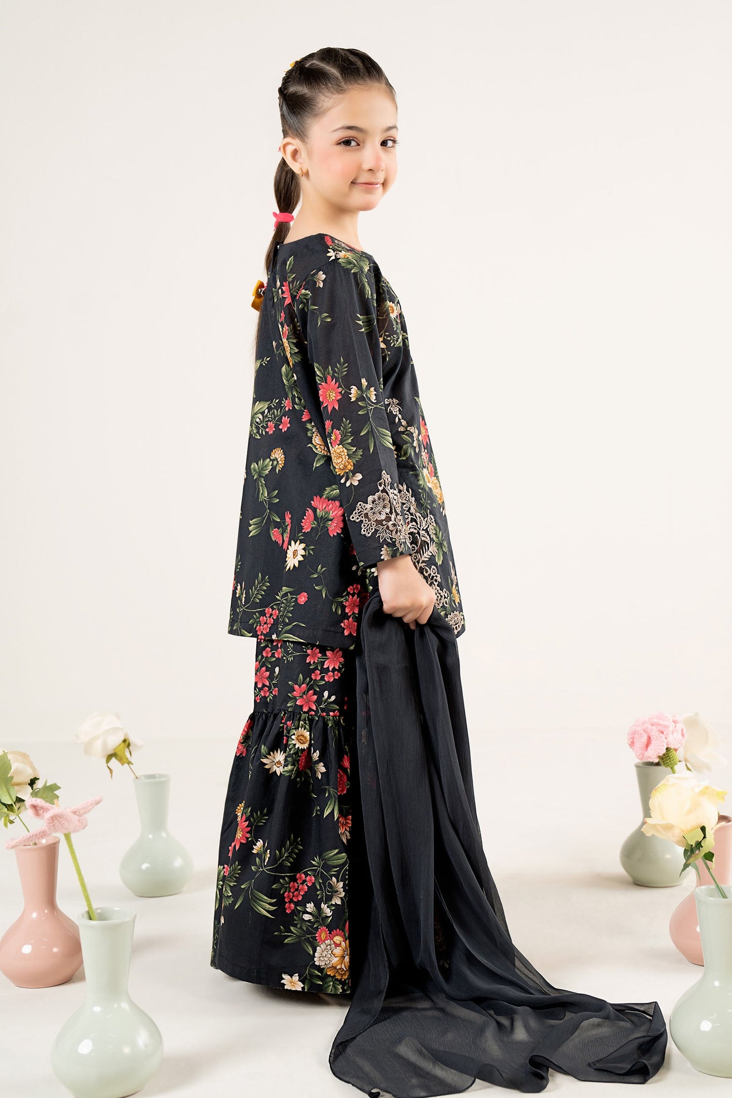 3 Piece Embroidered Lawn Suit
