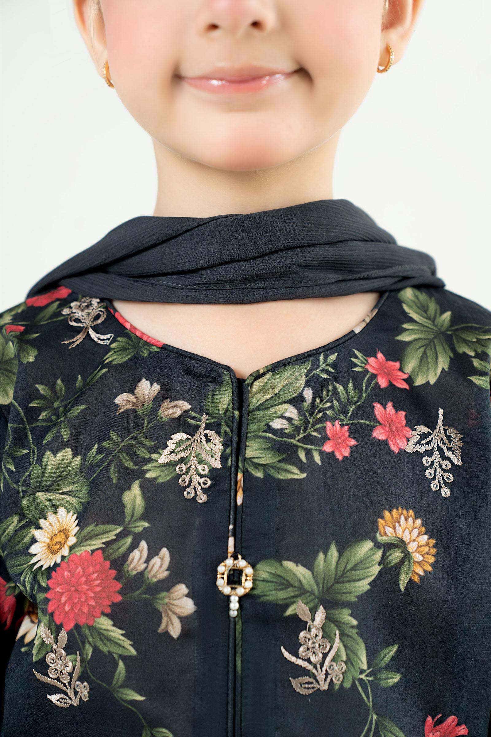 3 Piece Embroidered Lawn Suit