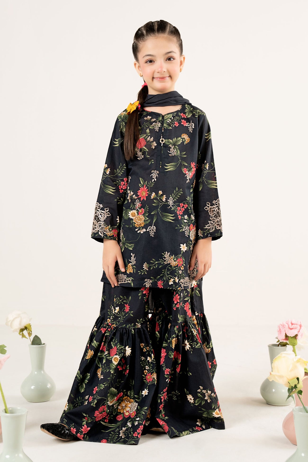 3 Piece Embroidered Lawn Suit
