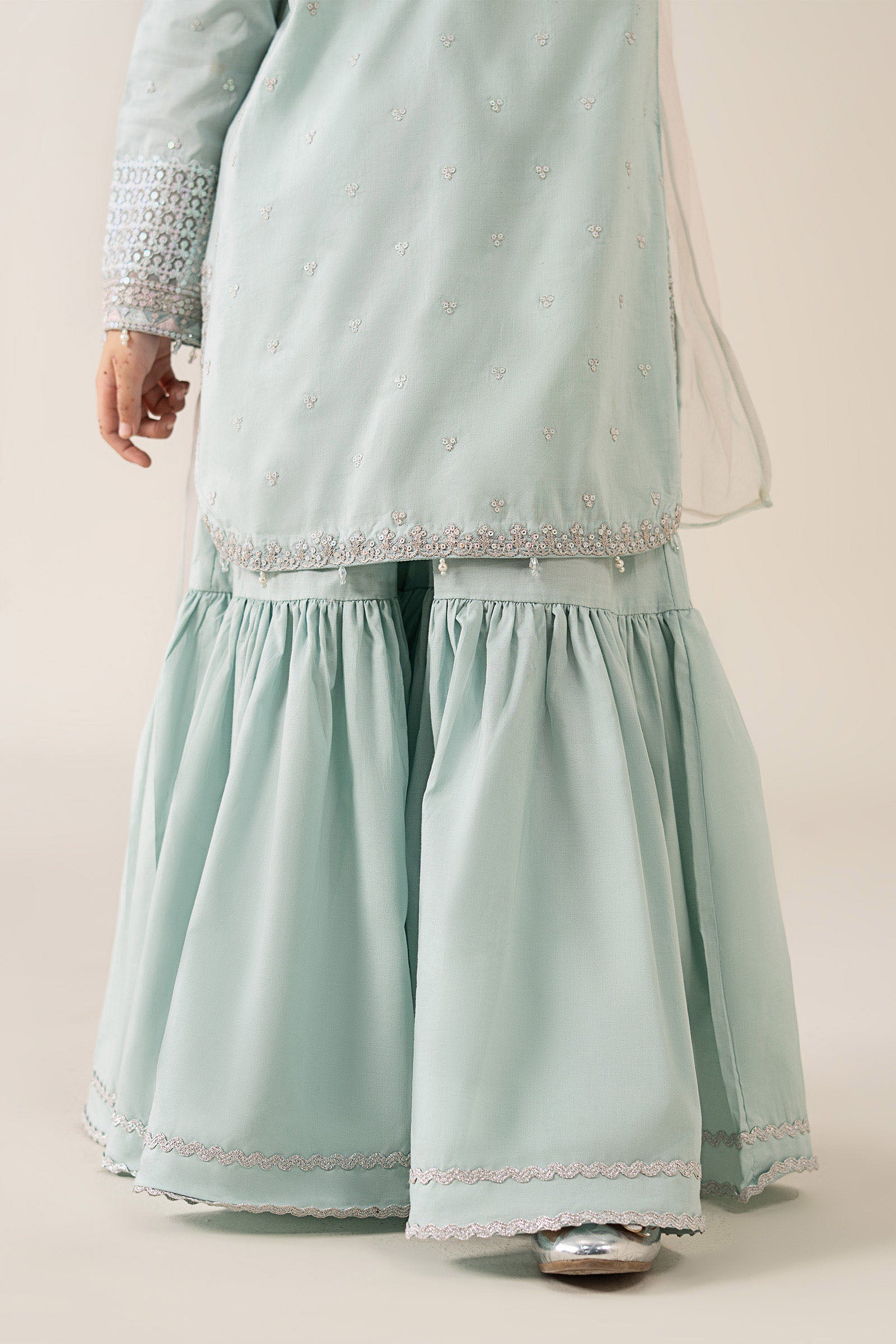 3 Piece Embroidered Lawn Suit