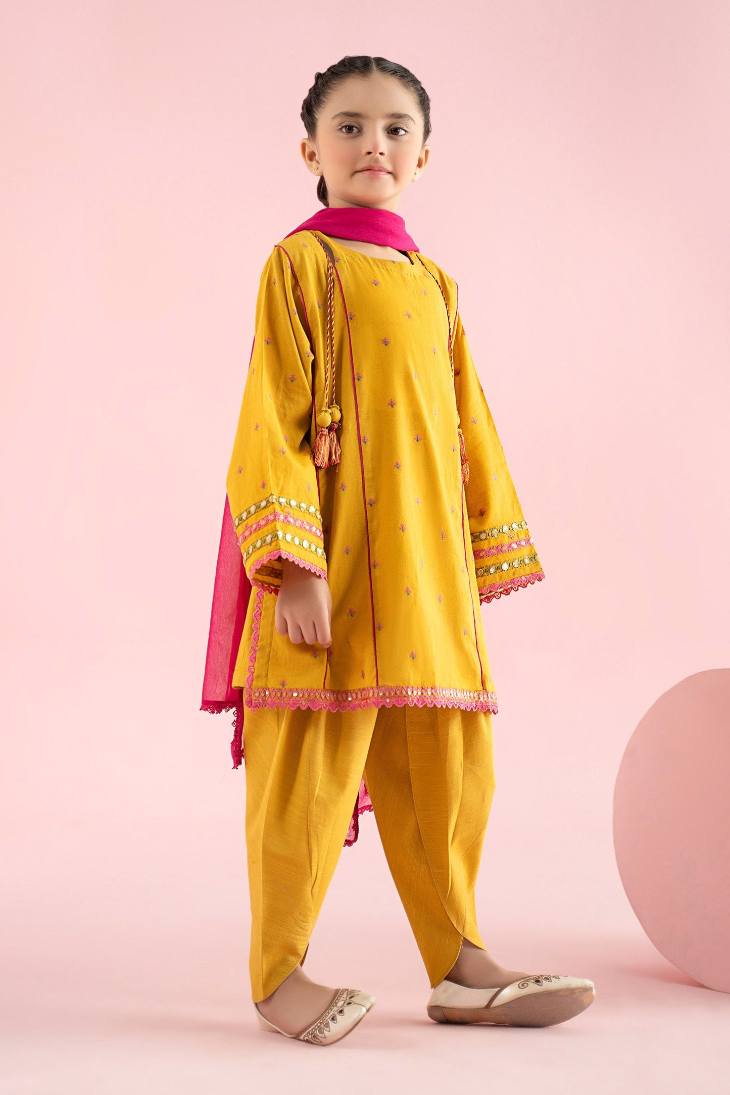 3 Piece Embroidered Jacquard Brochia Suit