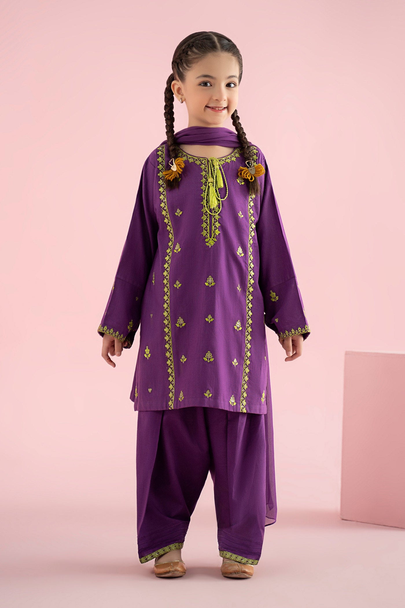 3 Piece Embroidered Khaddar Suit