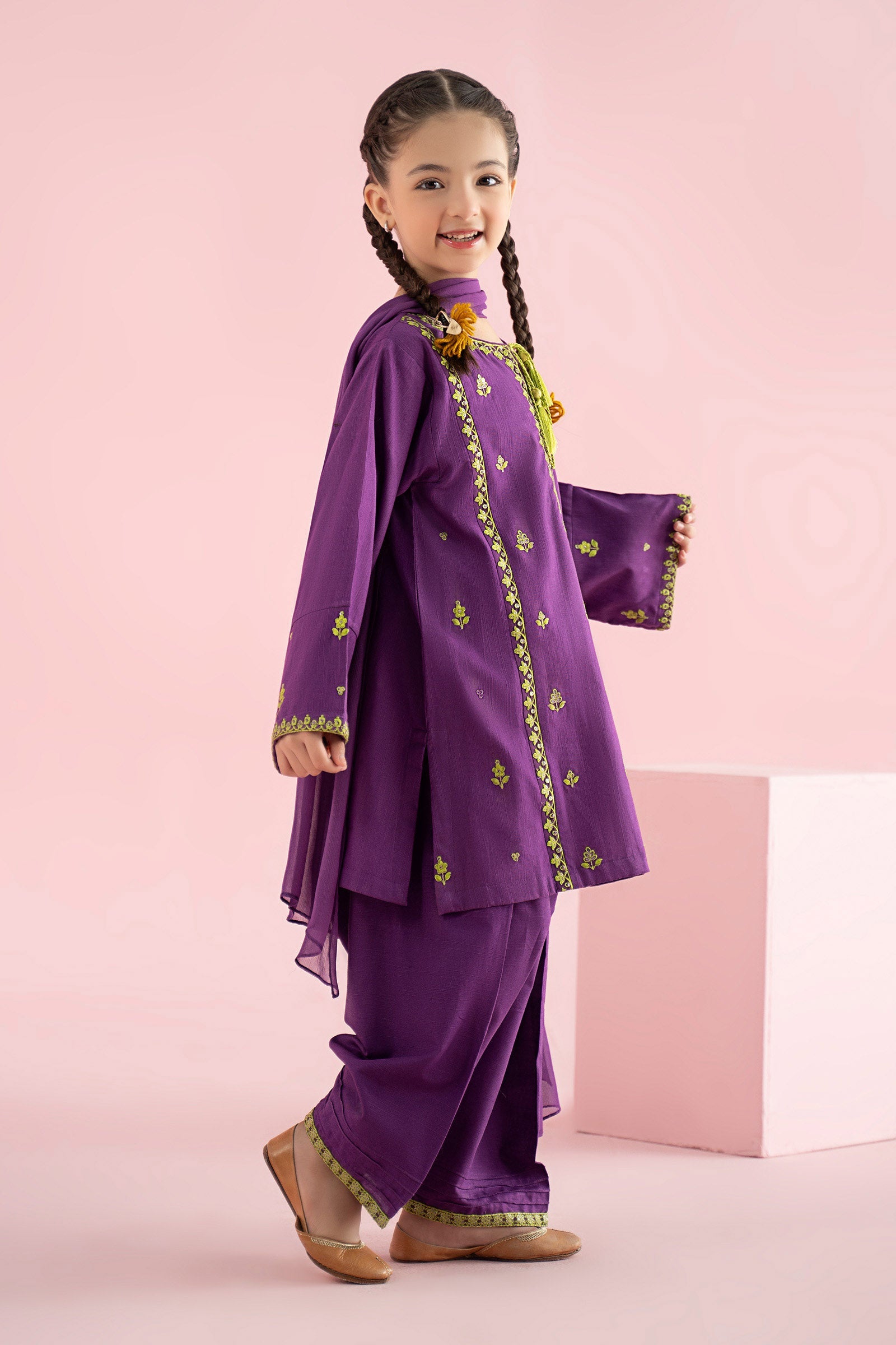 3 Piece Embroidered Khaddar Suit