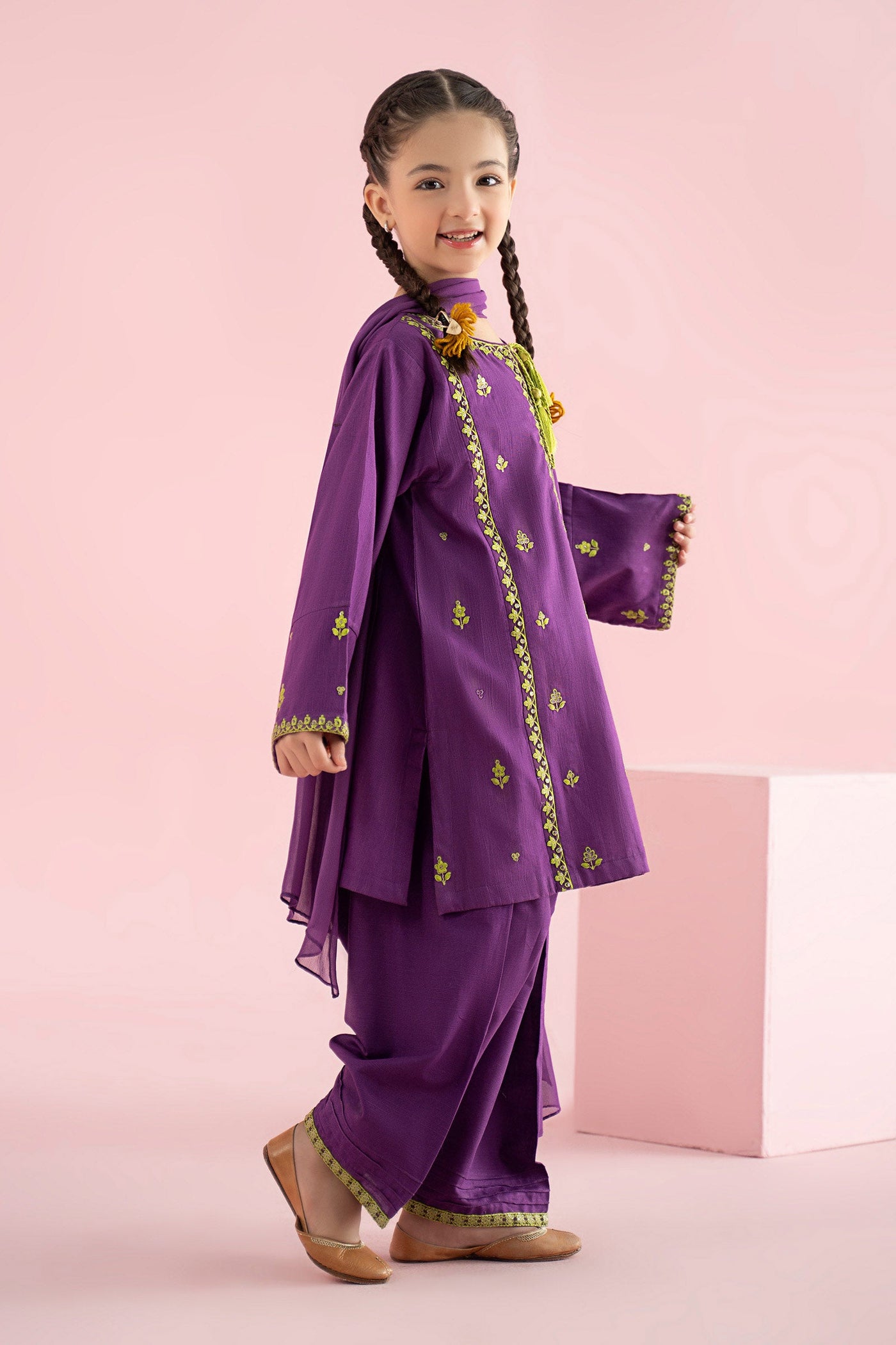 3 Piece Embroidered Khaddar Suit
