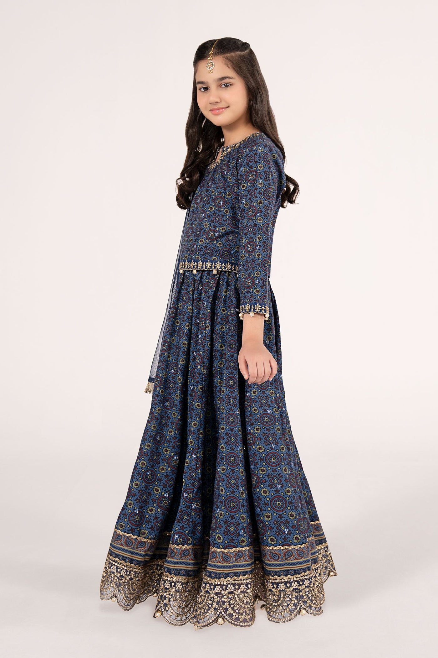 3 Piece Embroidered Slub Khaddar Suit