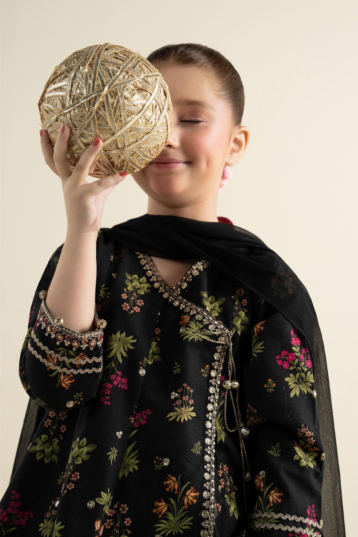 3 Piece Embroidered Khaddar Suit
