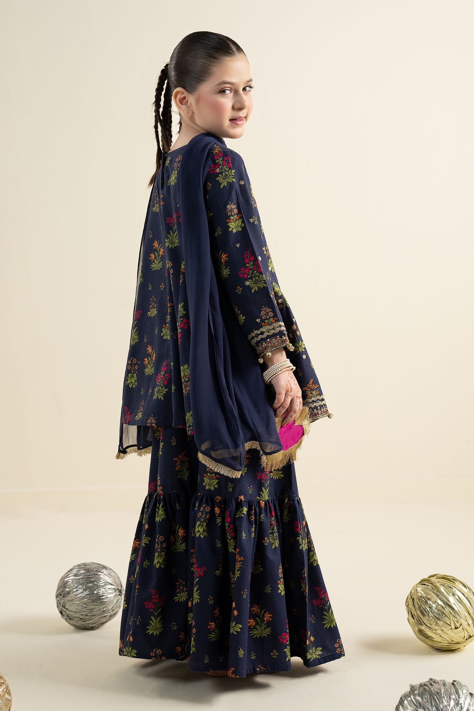 3 Piece Embroidered Khaddar Suit