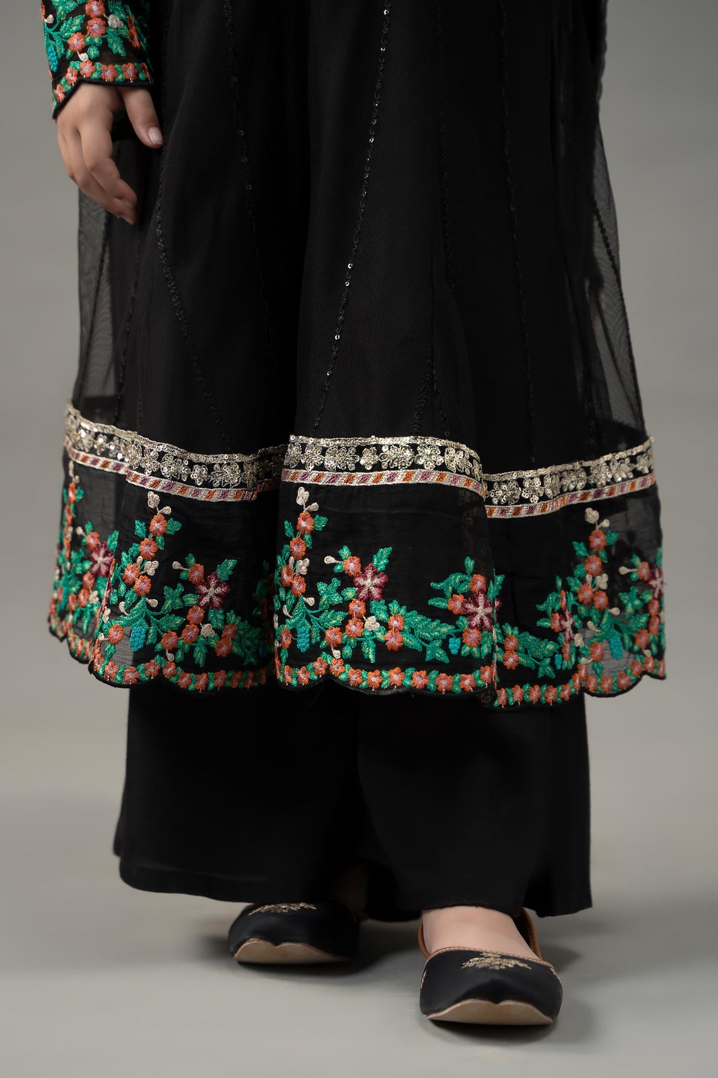 3 Piece Embroidered Polyester Net Suit