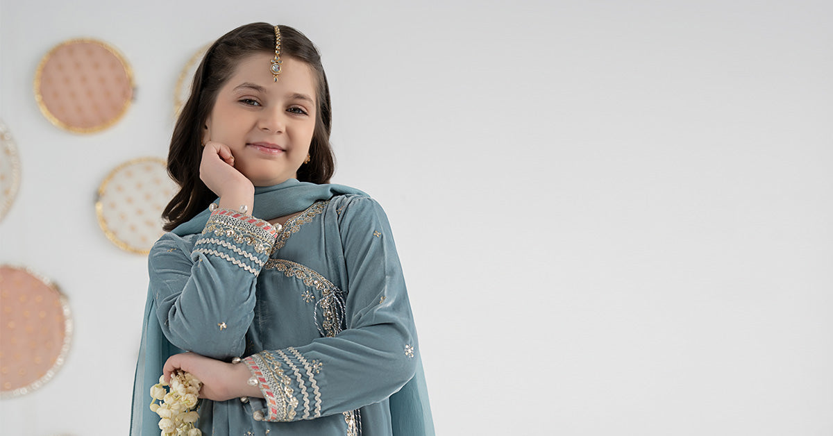 3 Piece Embroidered Velvet Suit