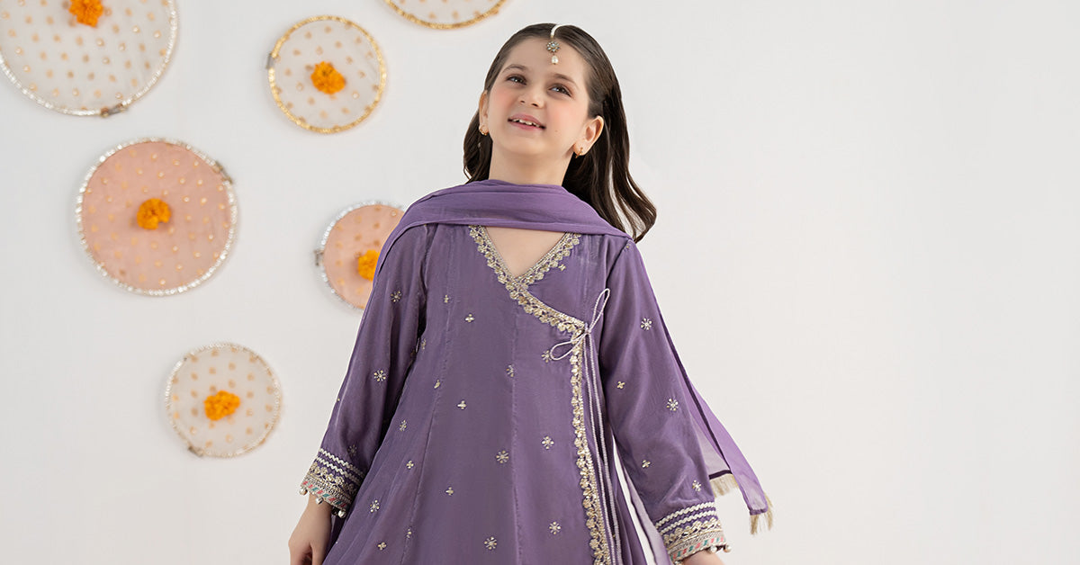 3 Piece Embroidered Velvet Suit