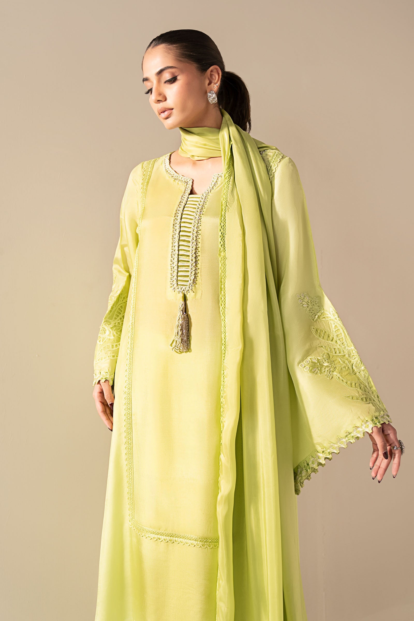 3 Piece Embroidered Tassel Silk Suit